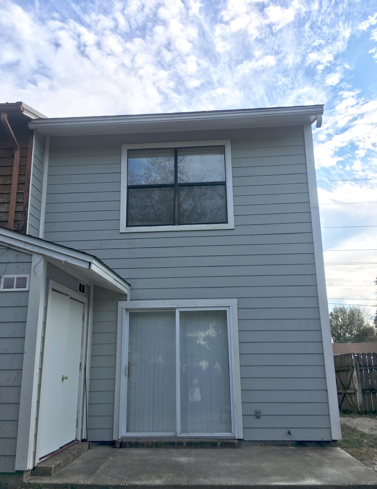 MONTAGE MANOR RE/PLAT LOT 6 - Residential