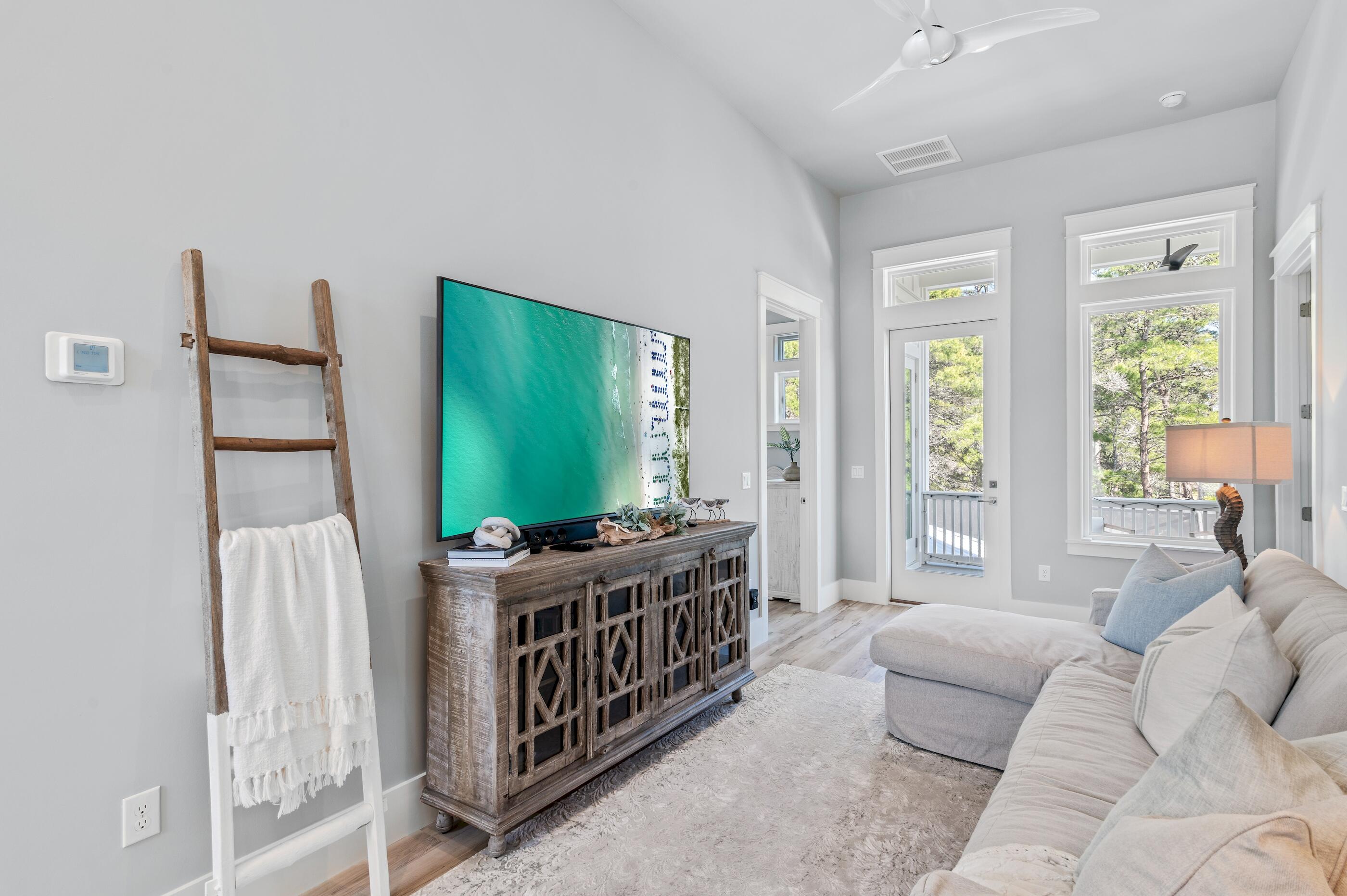 SANTA ROSA RIDGE UNIT 1 - Residential