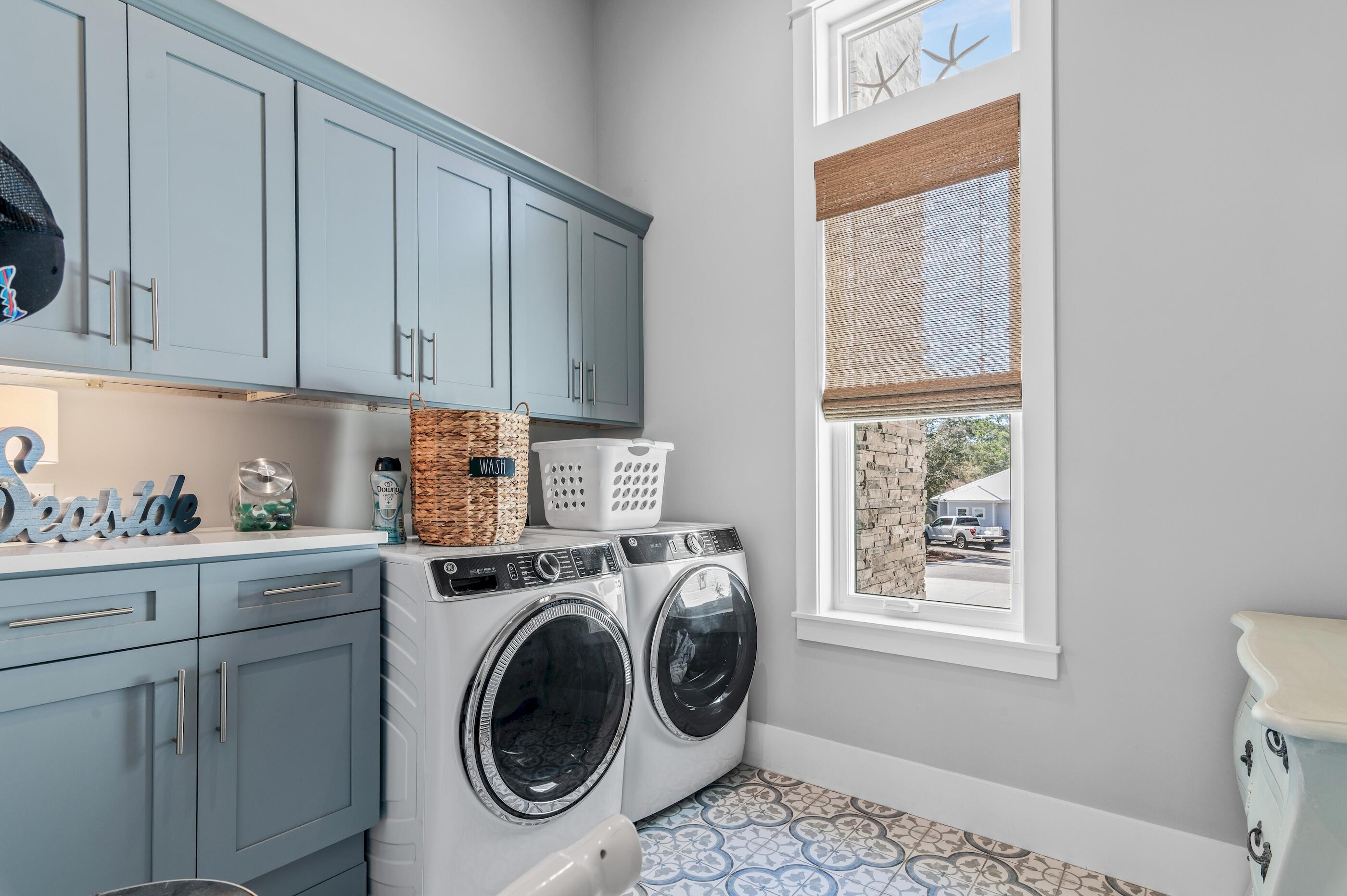 SANTA ROSA RIDGE UNIT 1 - Residential