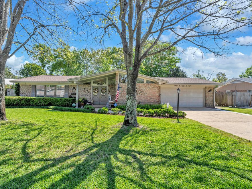 WELCOME HOME! This beautifully maintained home offers superior functionality with an open floor plan for everyday living or entertaining. The interior offers 3 beds and 2 full baths, tile flooring throughout the main living areas, two versatile living areas, an open kitchen complete with stainless steel appliances, plenty of closets/storage space, and plenty of natural lighting. Outside you'll find lush, well-kept landscaping with healthy grass, a shed, and a large two-car garage. This exceptional all-brick home has been meticulously maintained. While it's been well-loved, it is ready for you! 609 Audubon Drive is within close proximity to surrounding area shopping, dining, military bases, schools, and more! Just minutes from the world's most beautiful beaches.