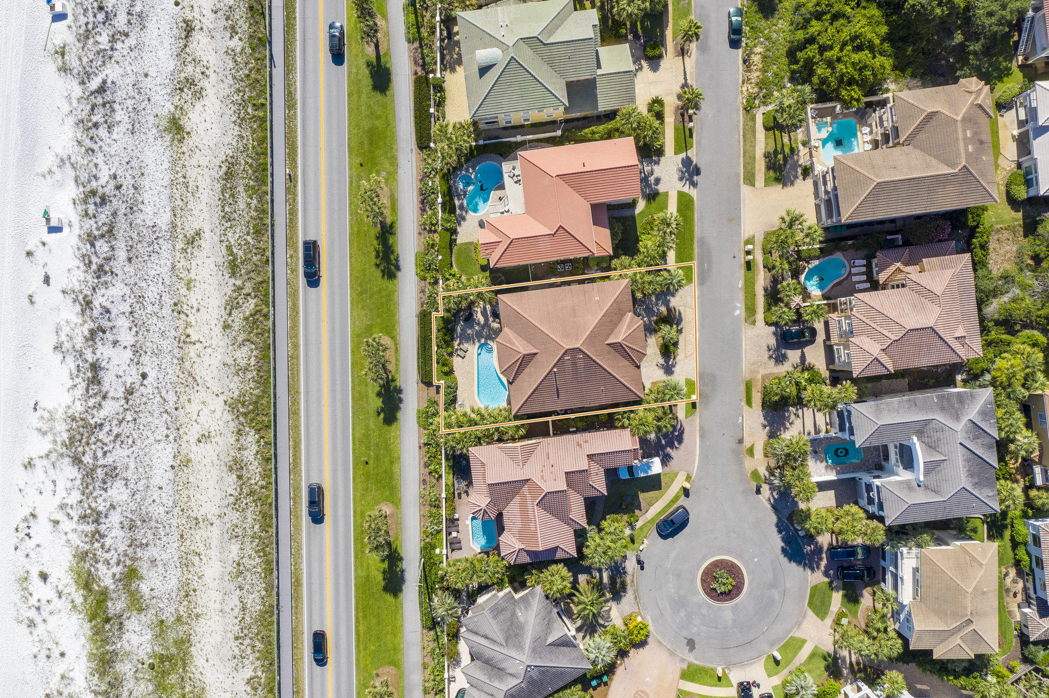 AVALON BEACH ESTATES - Residential