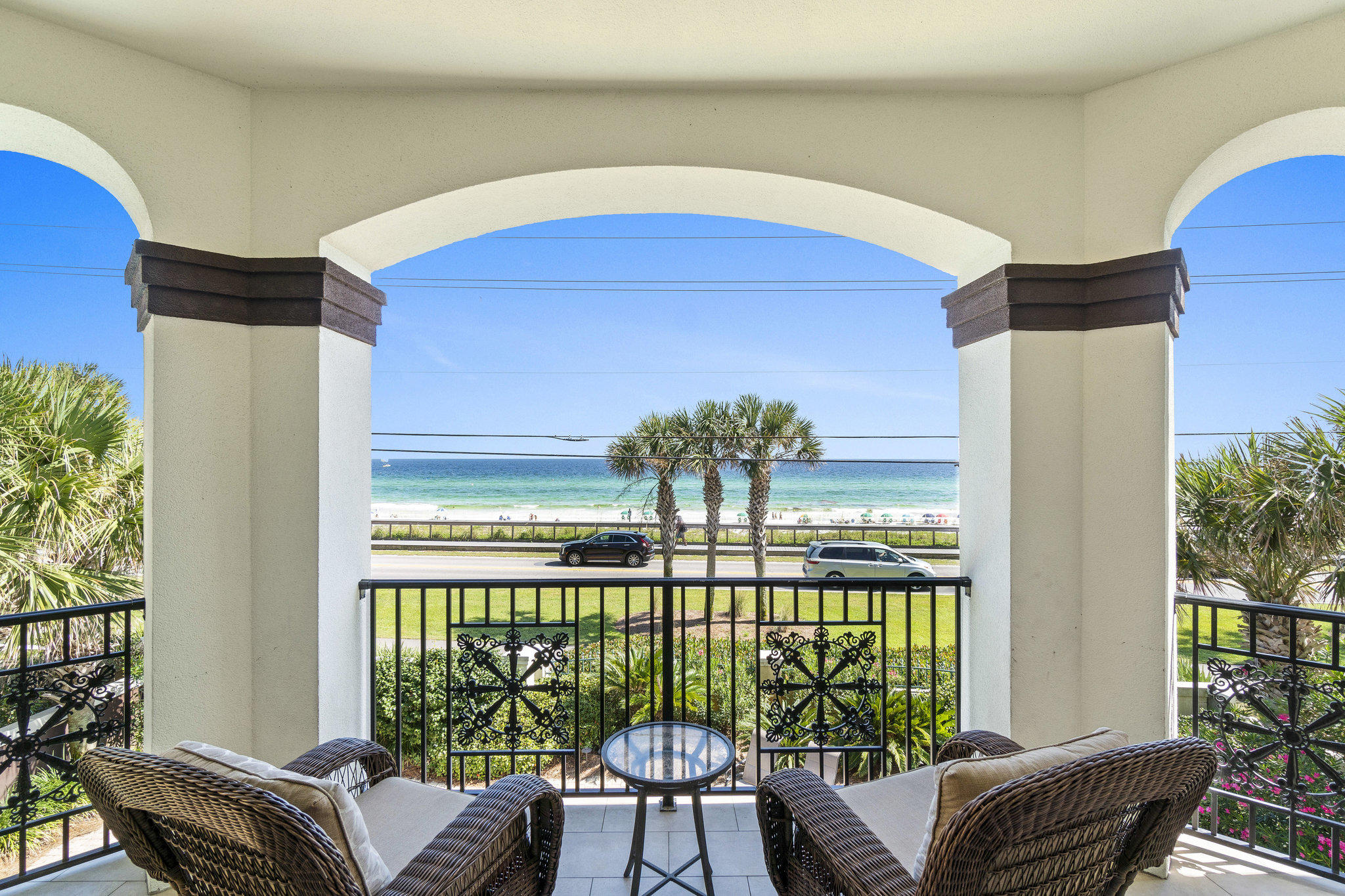 AVALON BEACH ESTATES - Residential