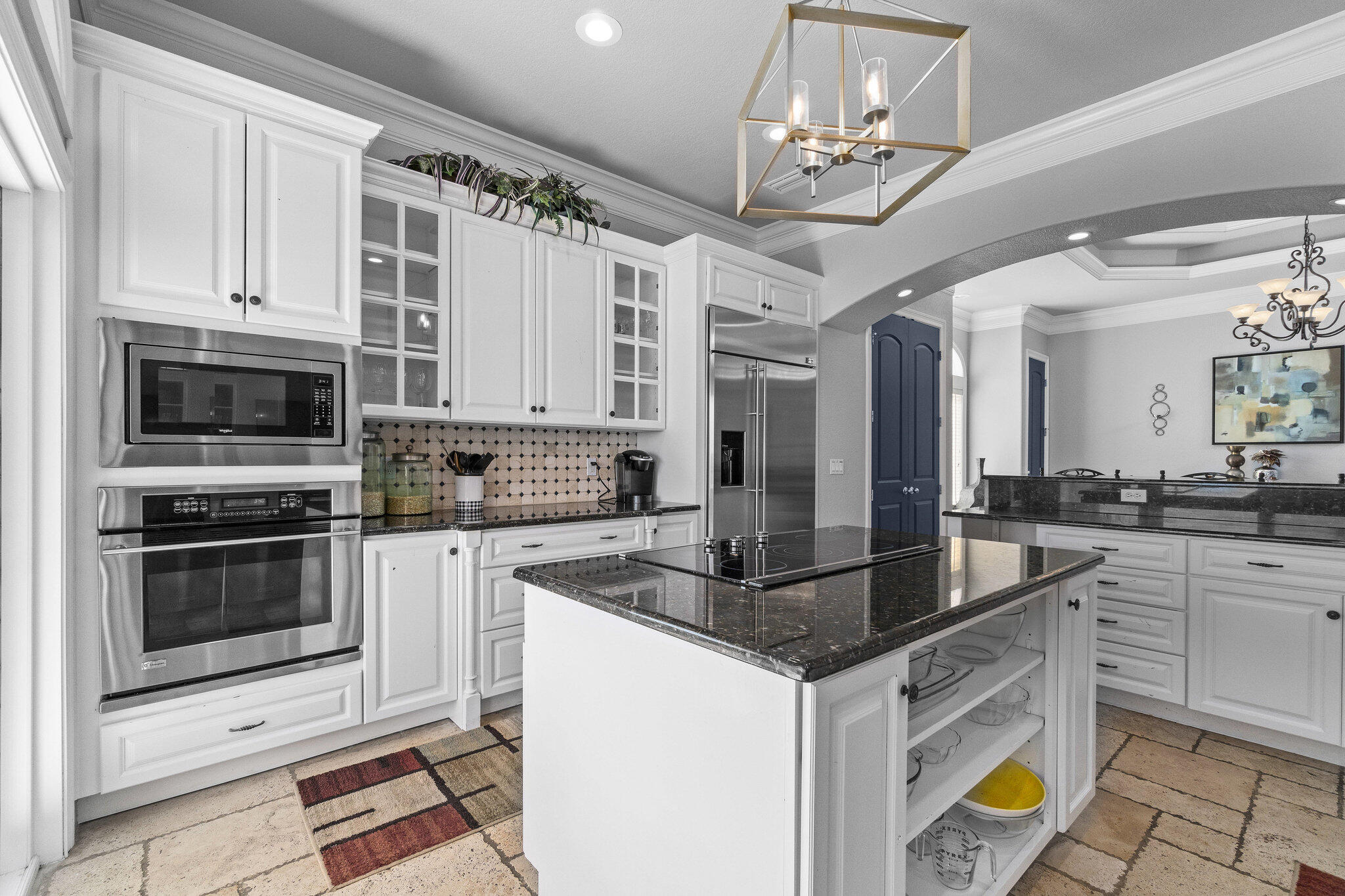 AVALON BEACH ESTATES - Residential