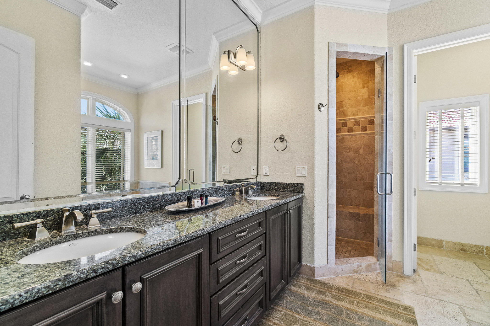 AVALON BEACH ESTATES - Residential