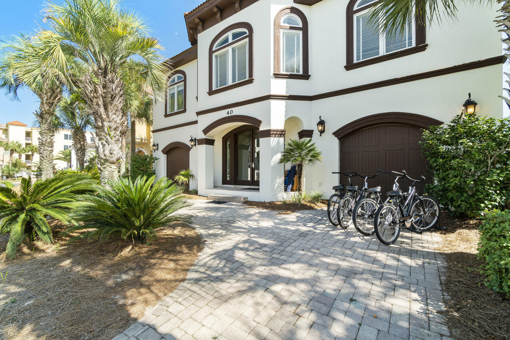 AVALON BEACH ESTATES - Residential