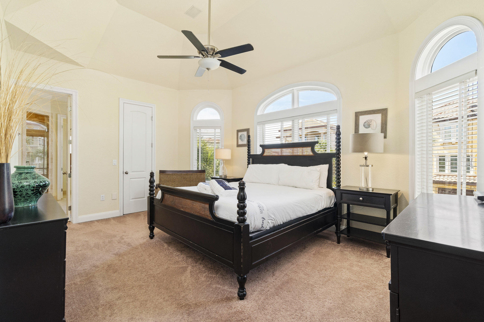AVALON BEACH ESTATES - Residential