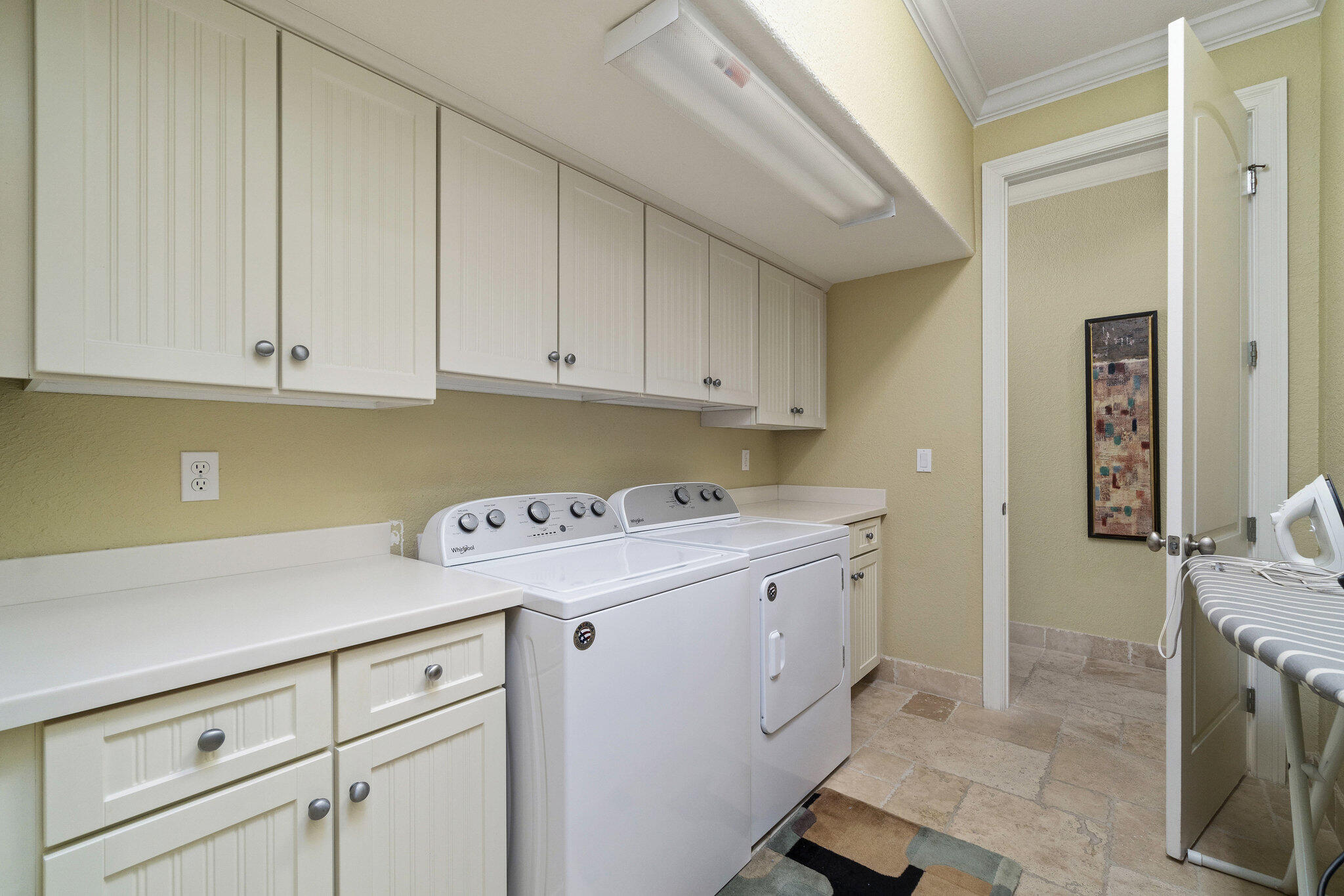 AVALON BEACH ESTATES - Residential