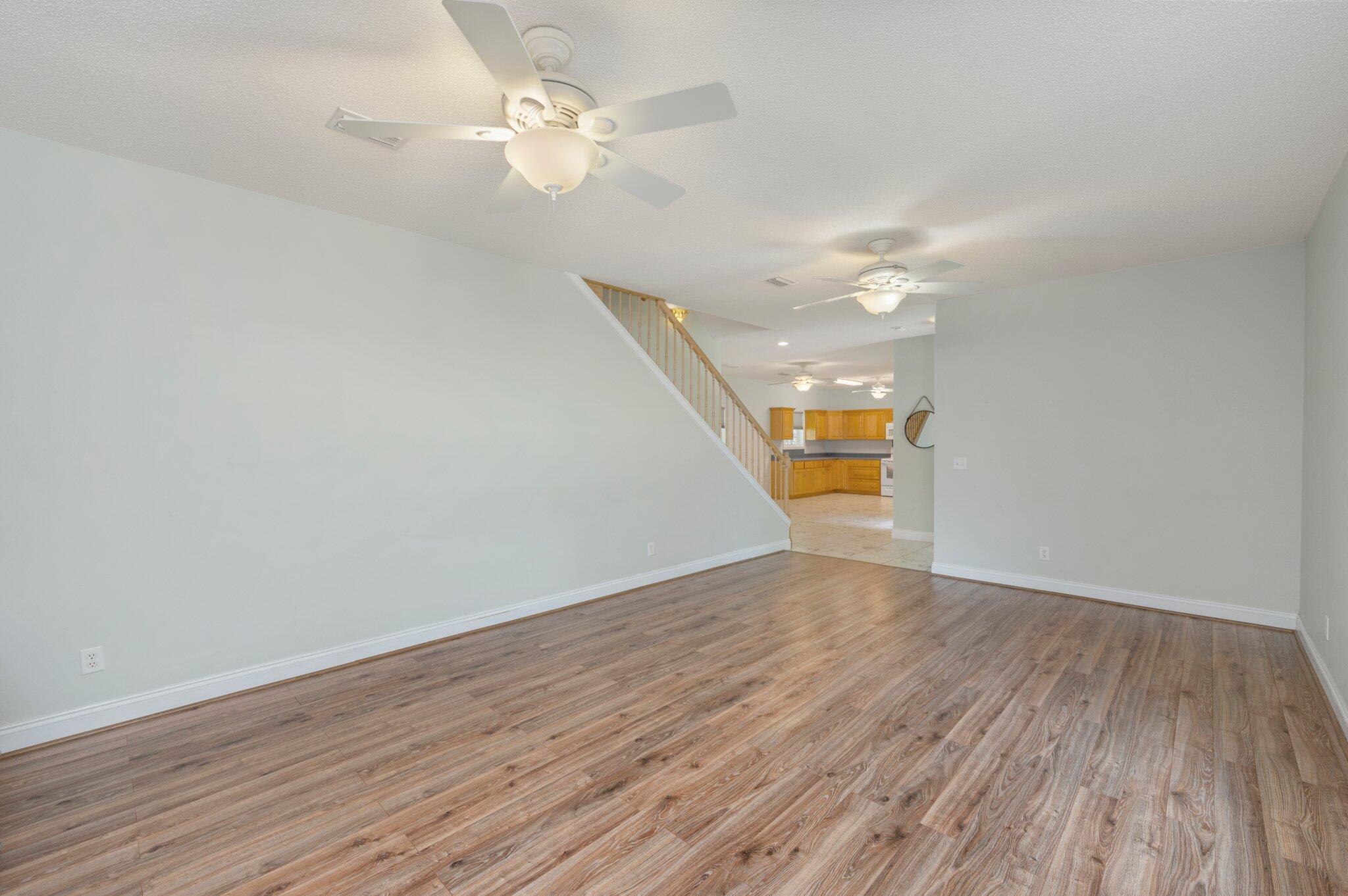 TOWN OF DEFUNIAK SPRINGS - Residential Lease