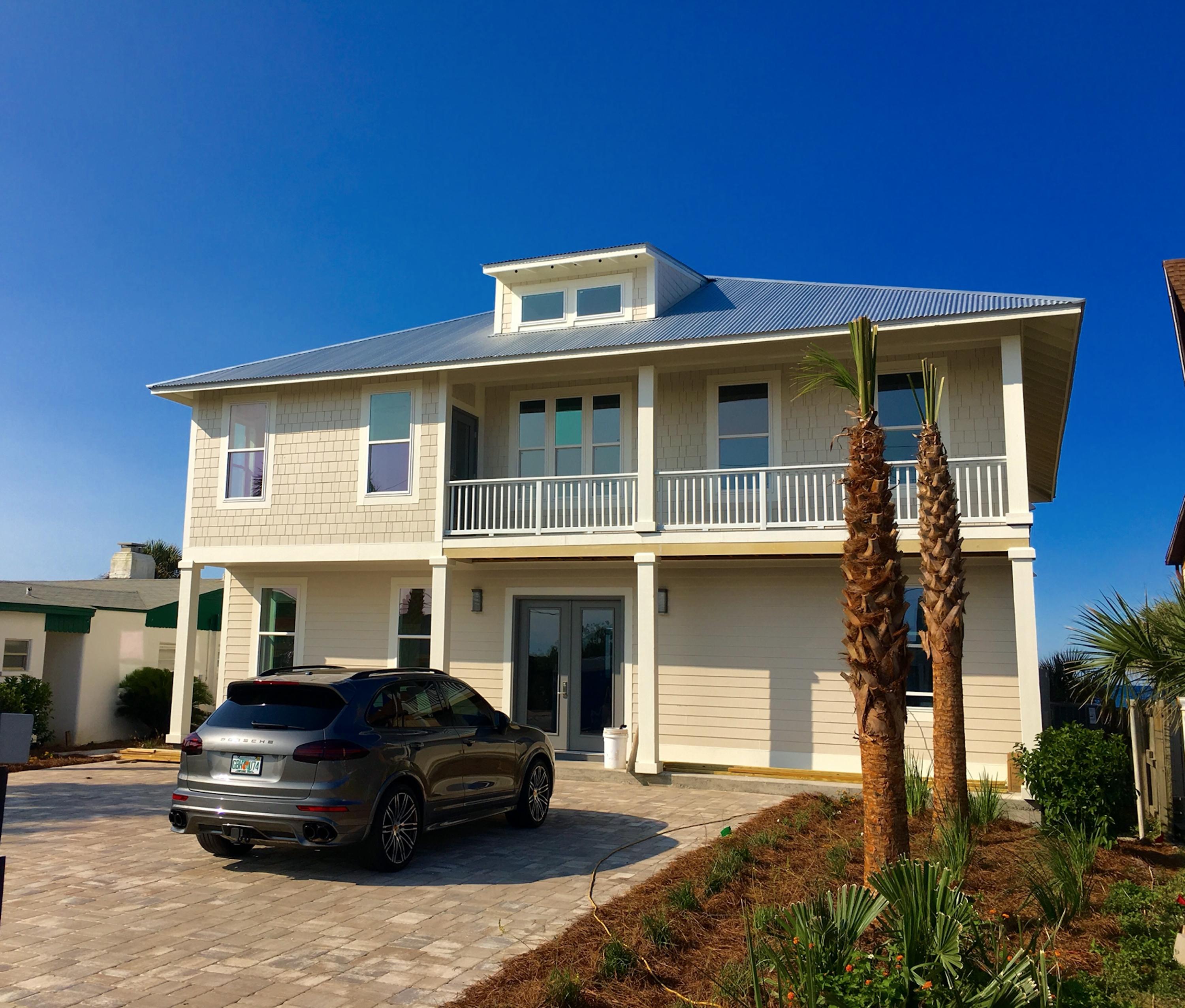 LULLWATER BEACH - Residential