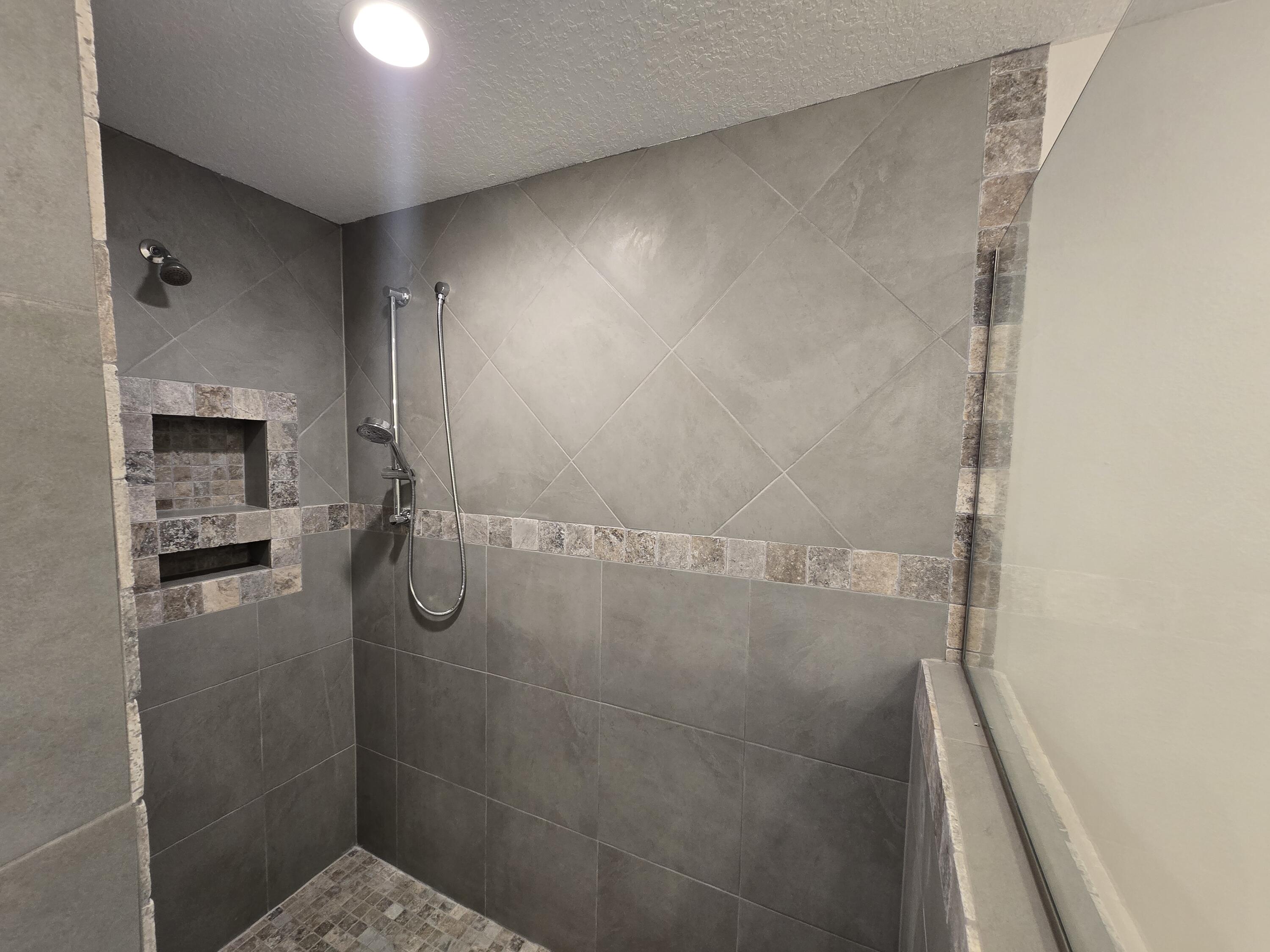 Nature Lake - Residential