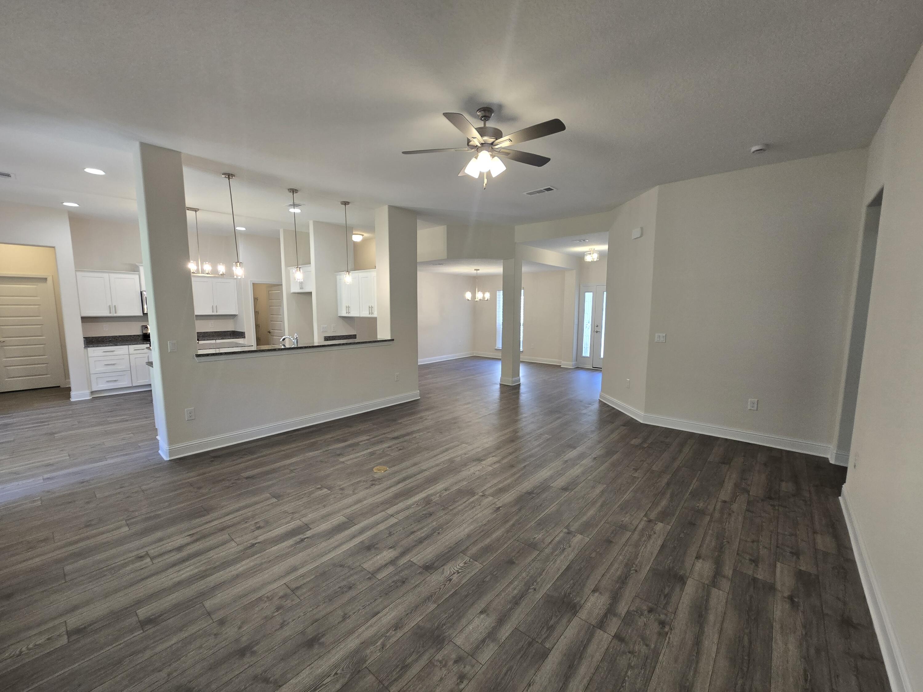 Nature Lake - Residential