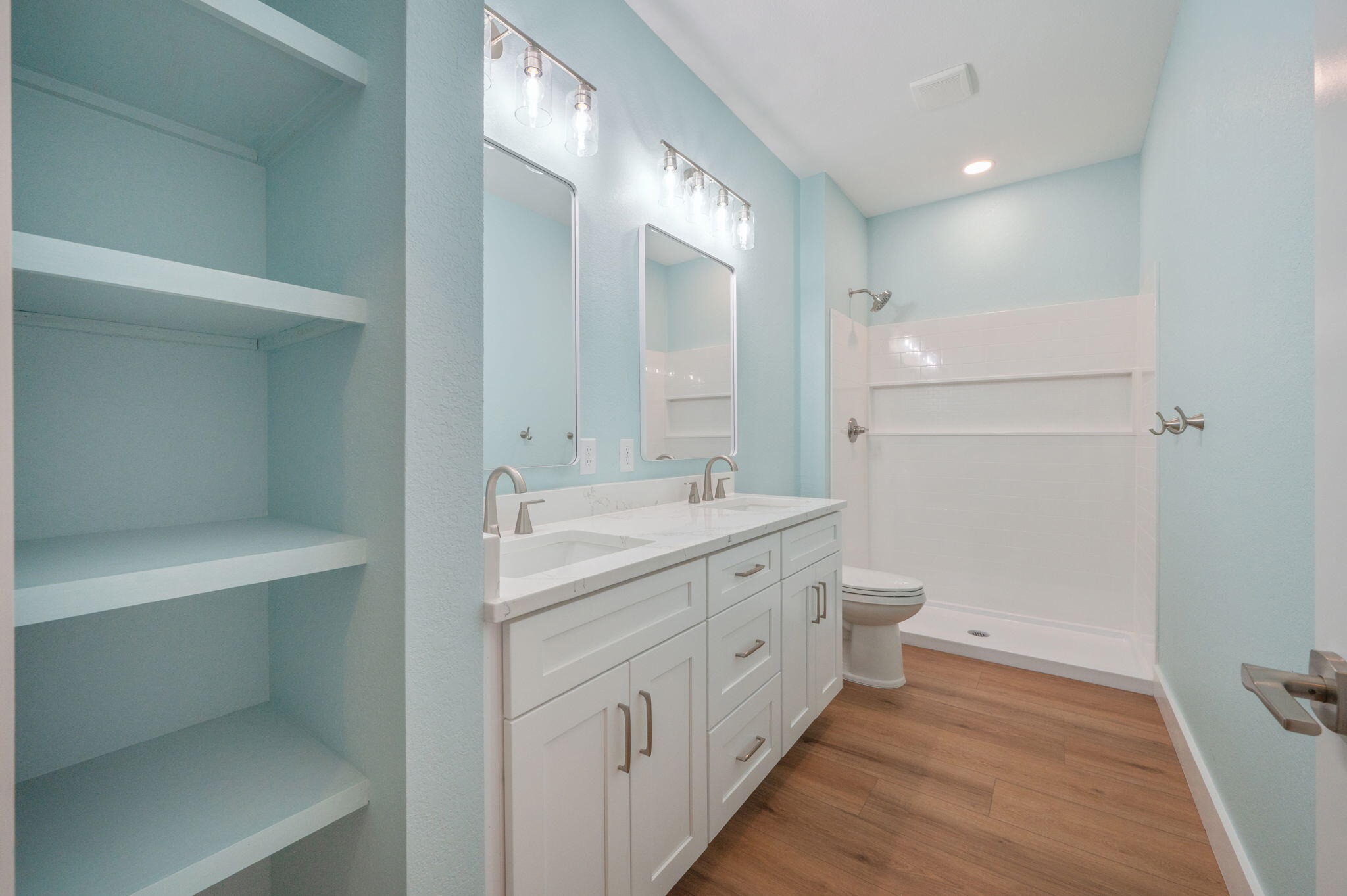 NO RECORDED SUBDIVISION - Residential