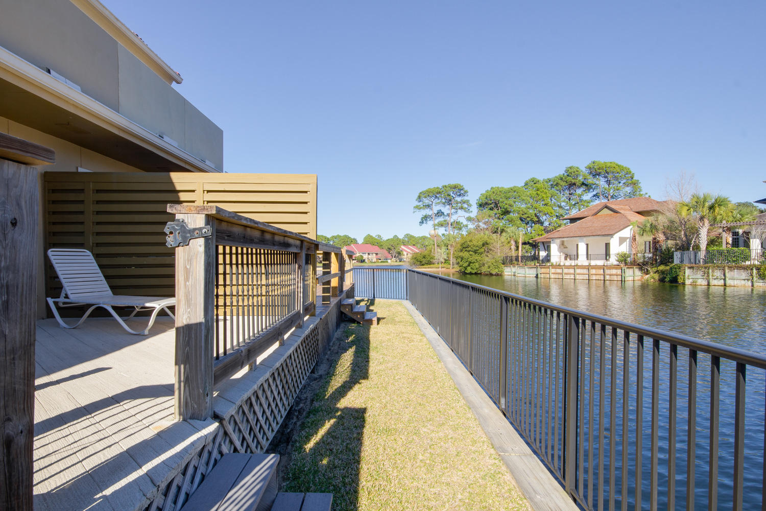 BEACHWALK VILLAS - Residential