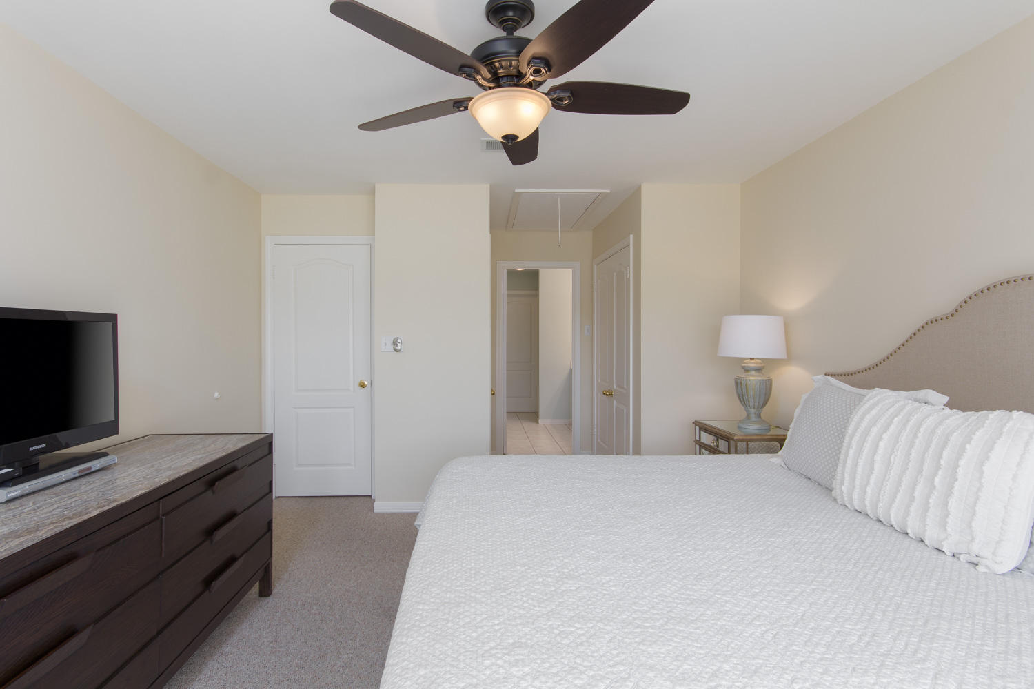 BEACHWALK VILLAS - Residential