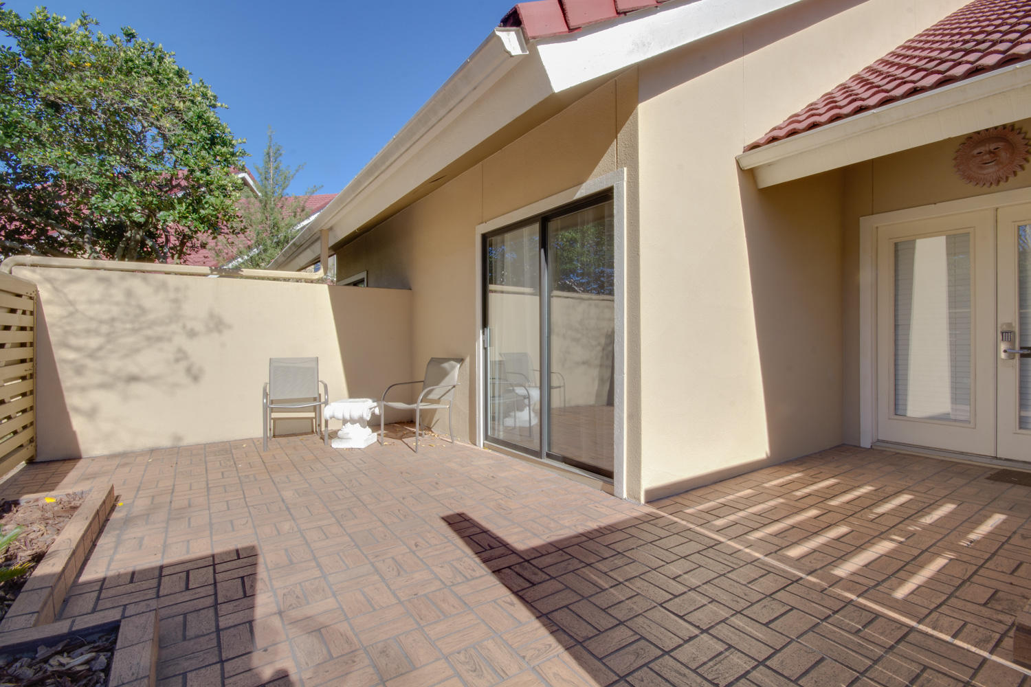 BEACHWALK VILLAS - Residential