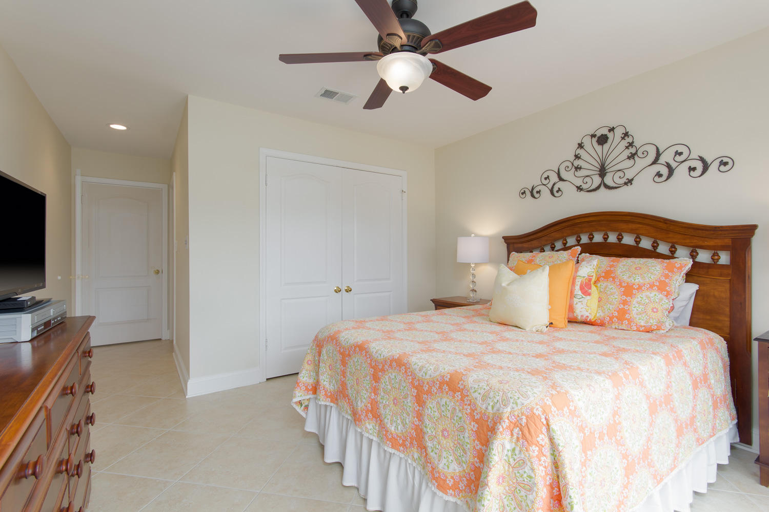 BEACHWALK VILLAS - Residential