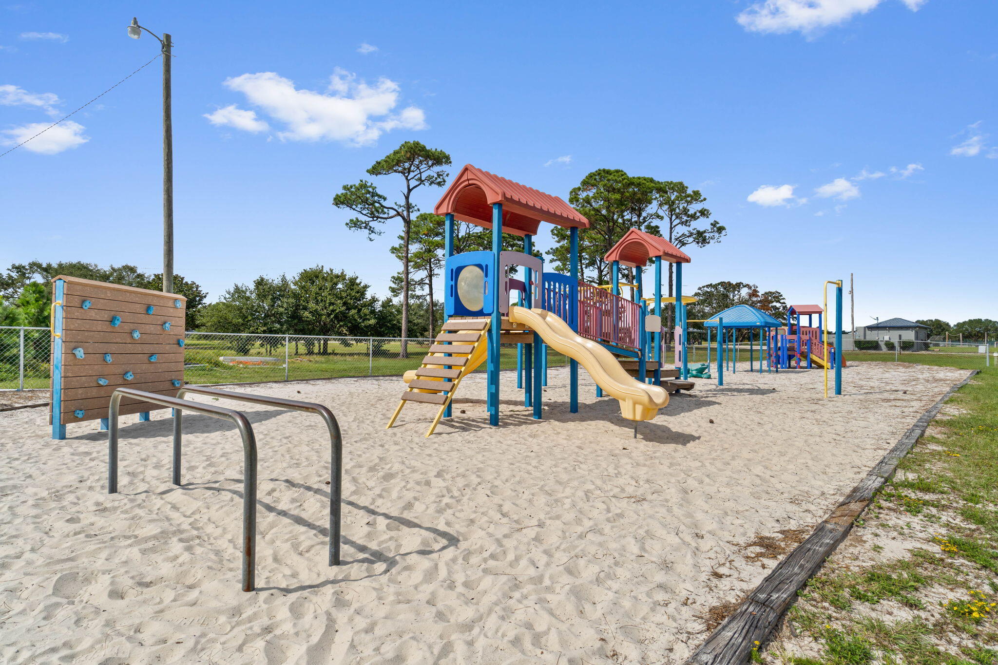 HOLLEY BY THE SEA, 1ST ADD - Residential