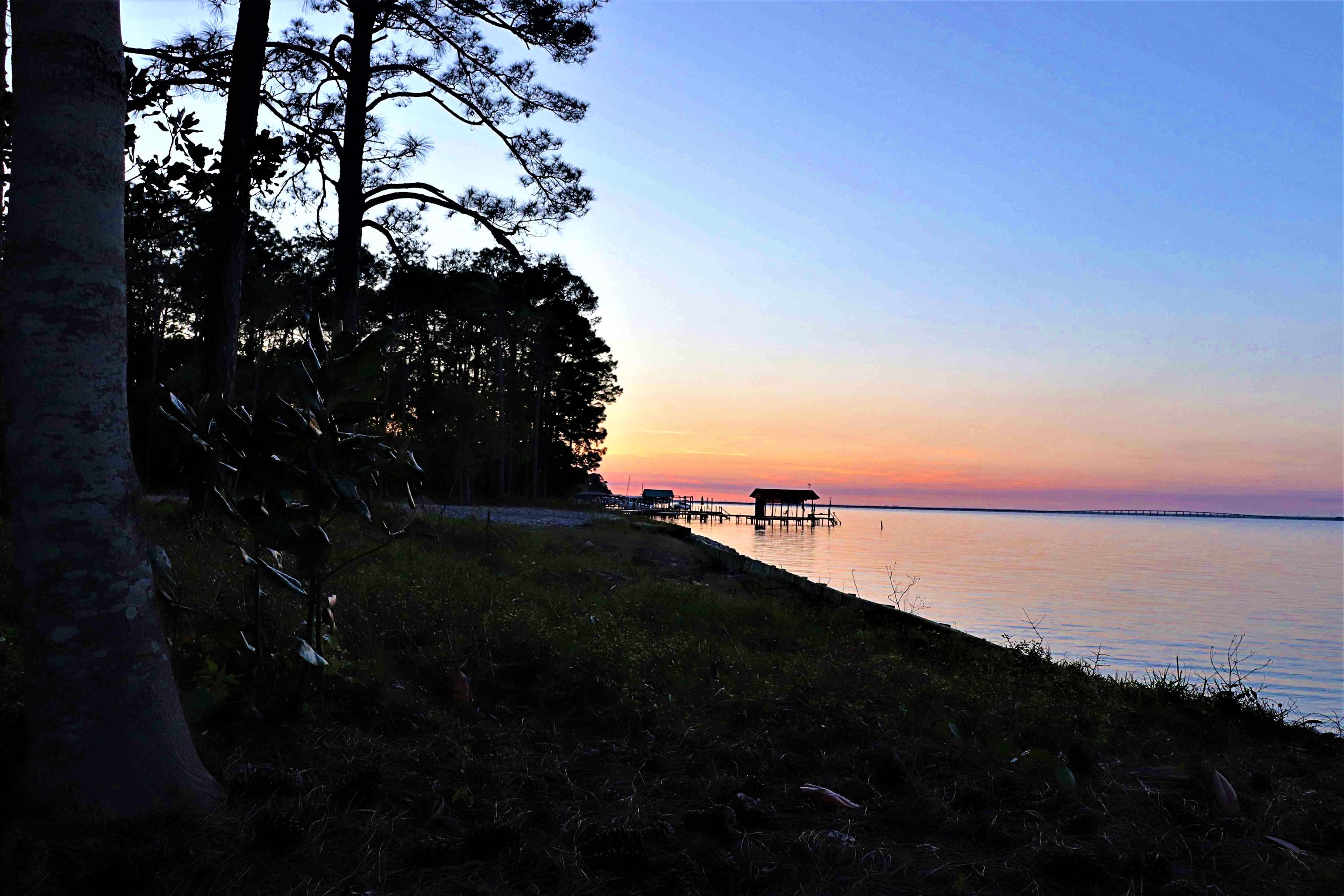 HOLIDAY SHORES ESTATES 1ST ADDN - Land