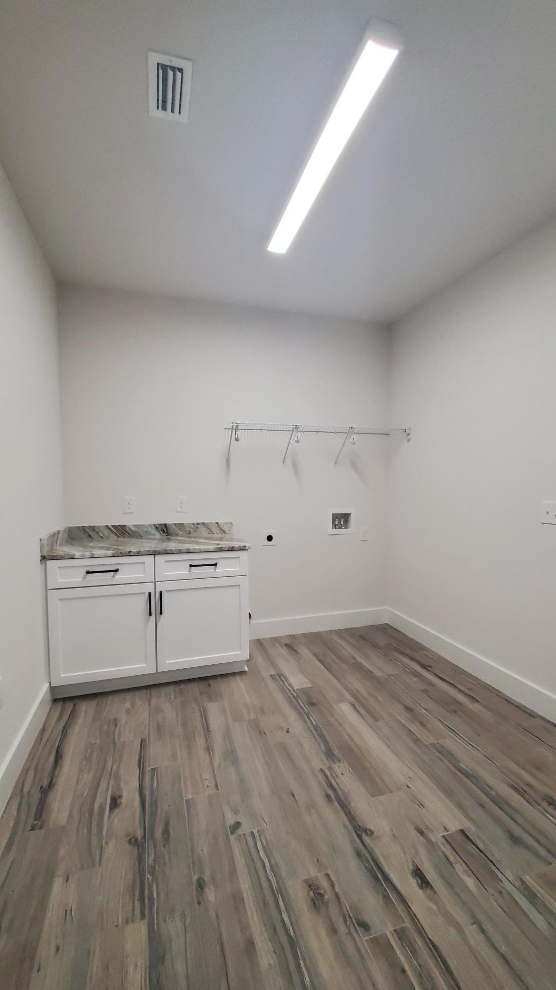 LAKE ARTHUR EST PH II - Residential