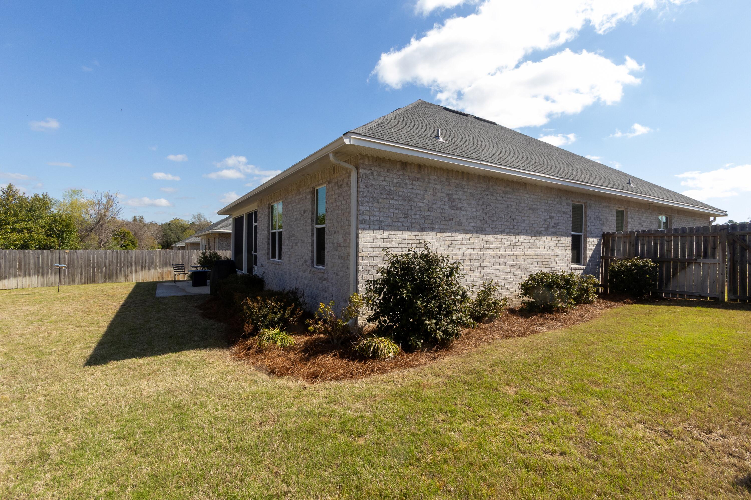 RAIDERS LANDING - Residential