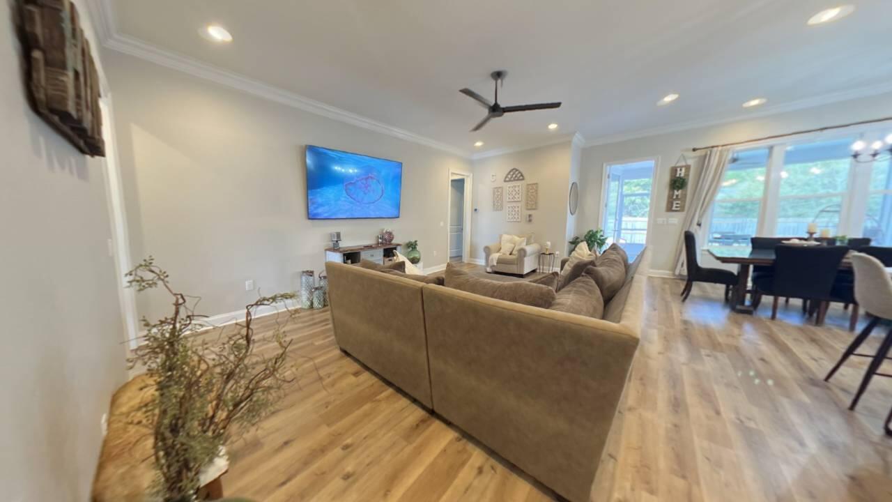 RAIDERS LANDING - Residential