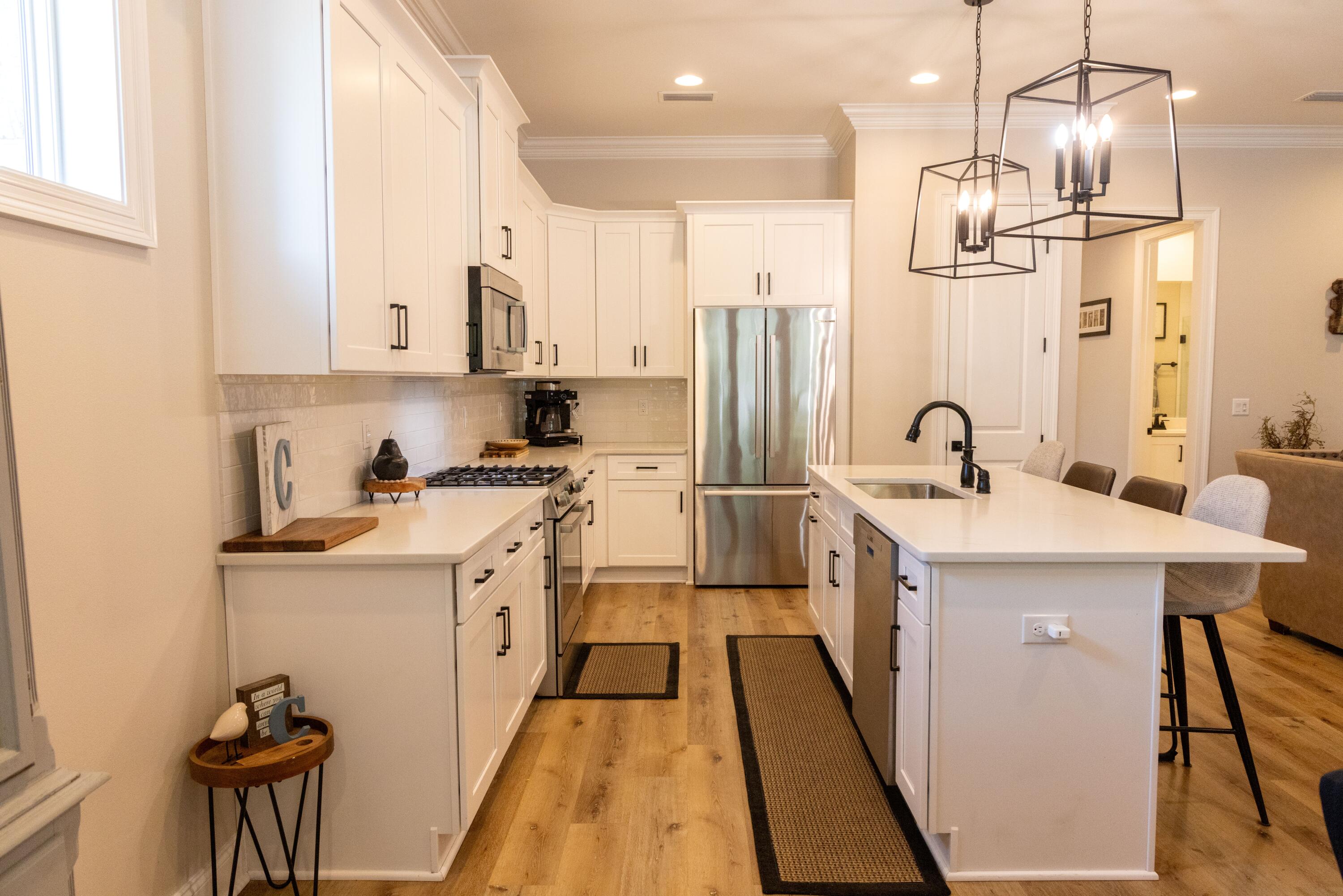 RAIDERS LANDING - Residential