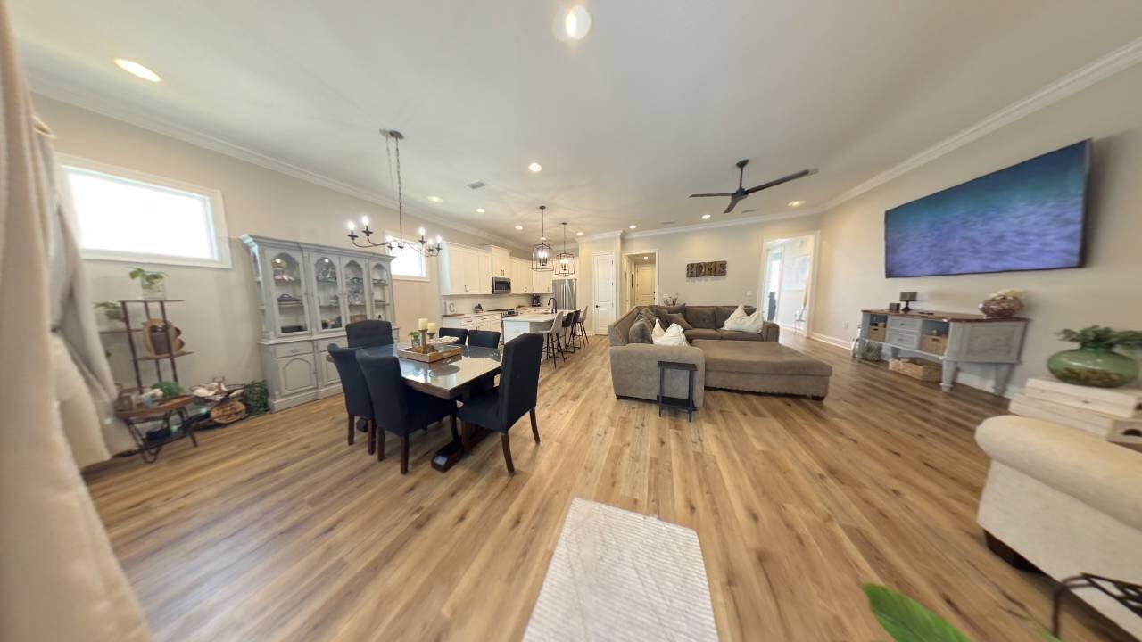 RAIDERS LANDING - Residential