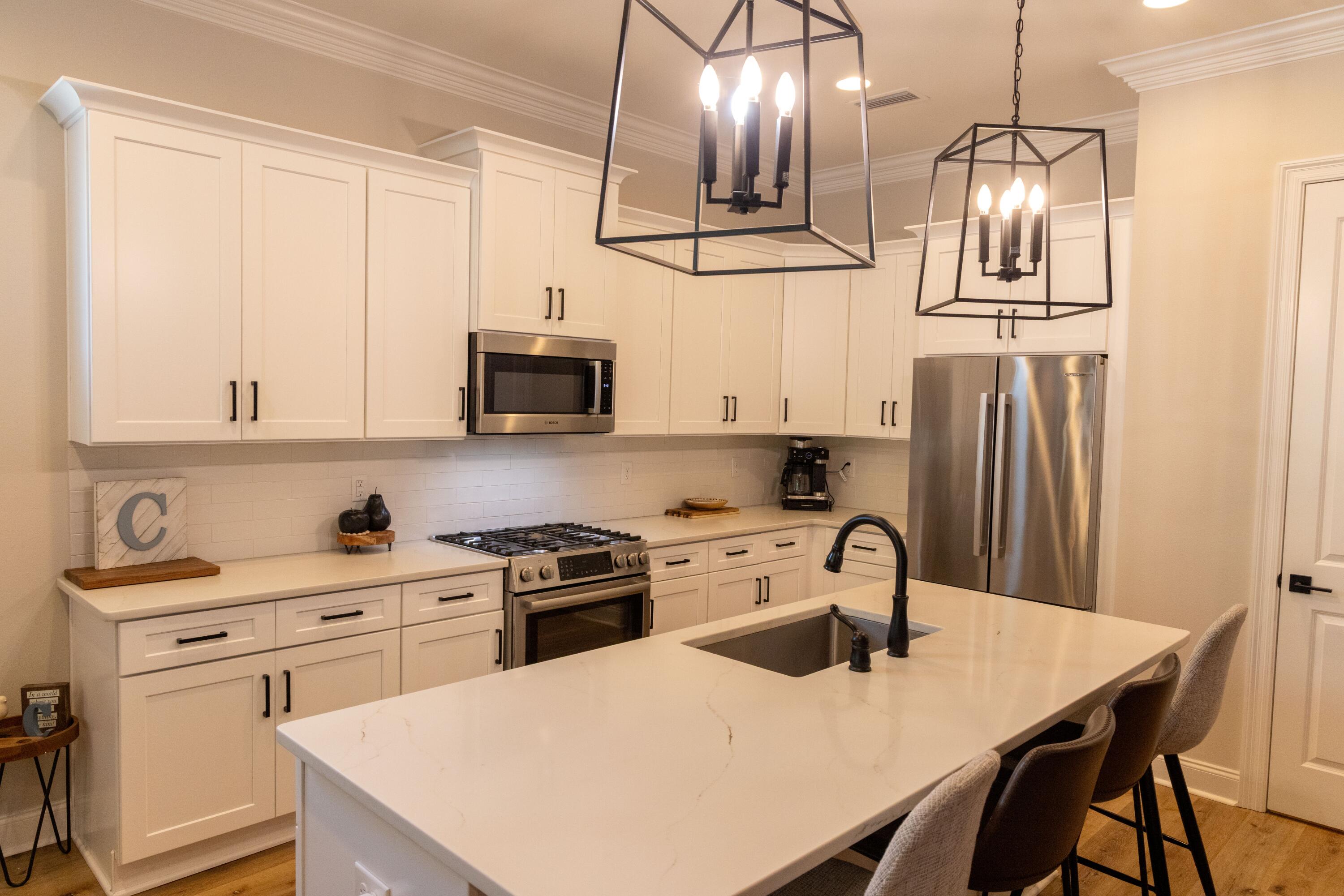 RAIDERS LANDING - Residential