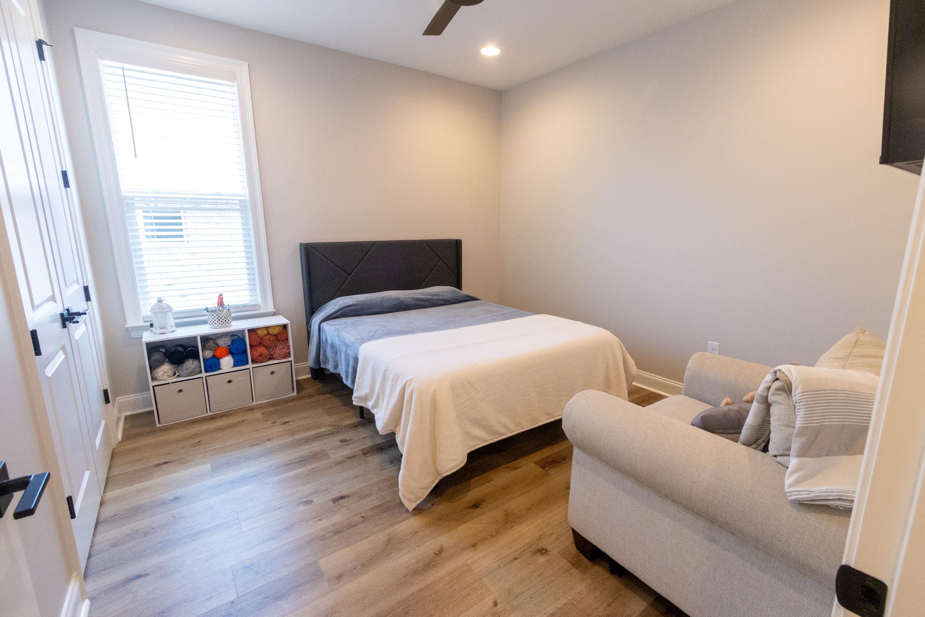 RAIDERS LANDING - Residential