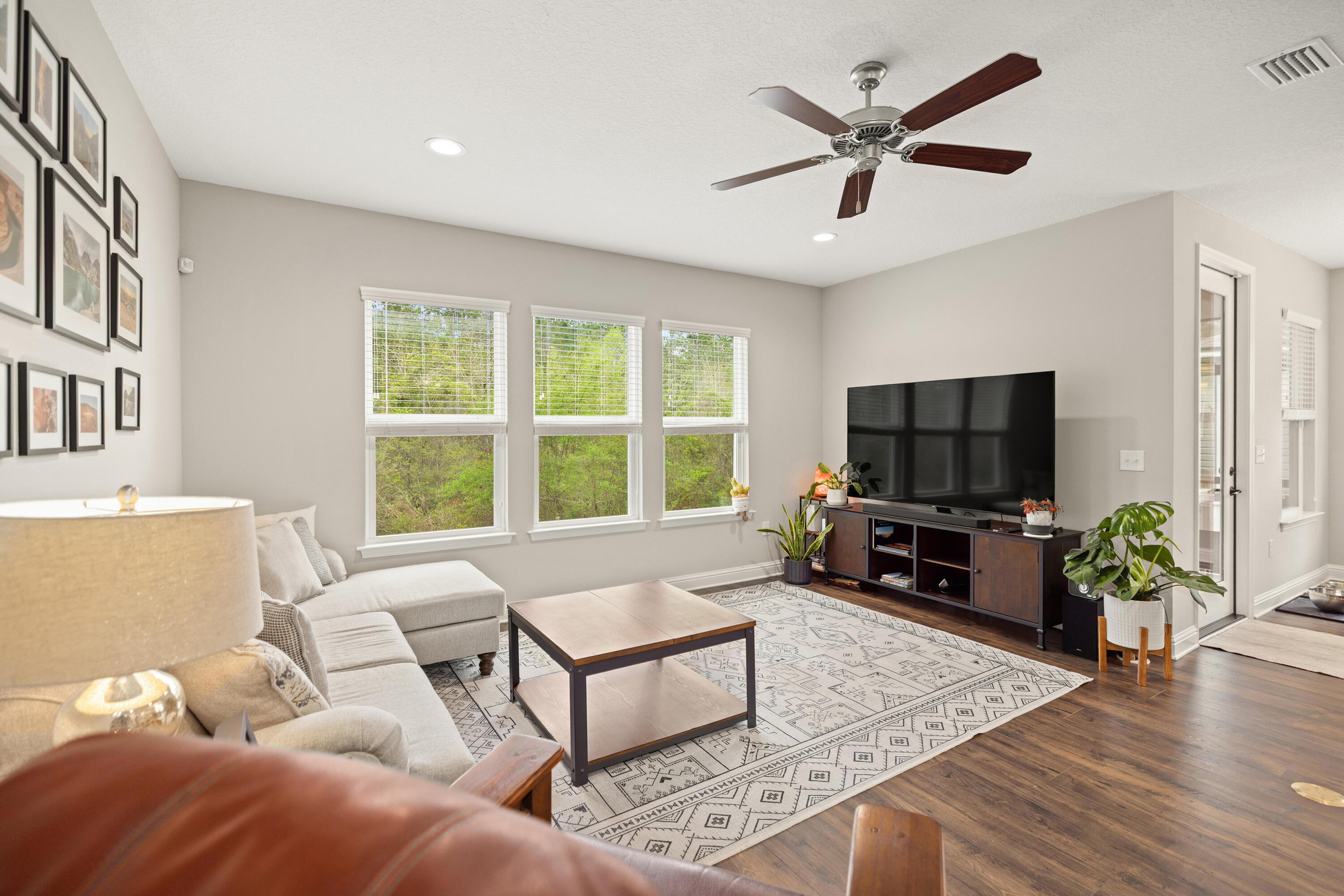 WALSH GLEN ESTATES - Residential