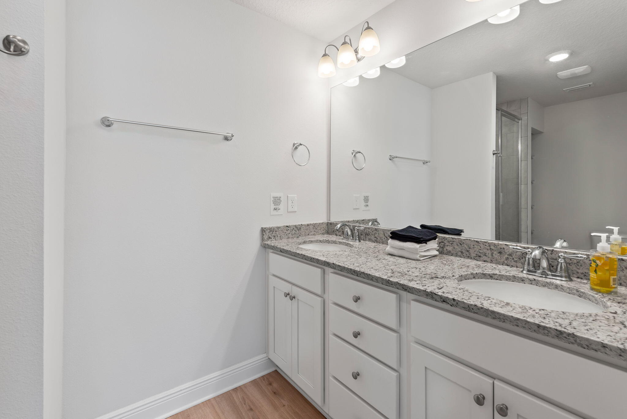 SANDHILL PINES - Residential
