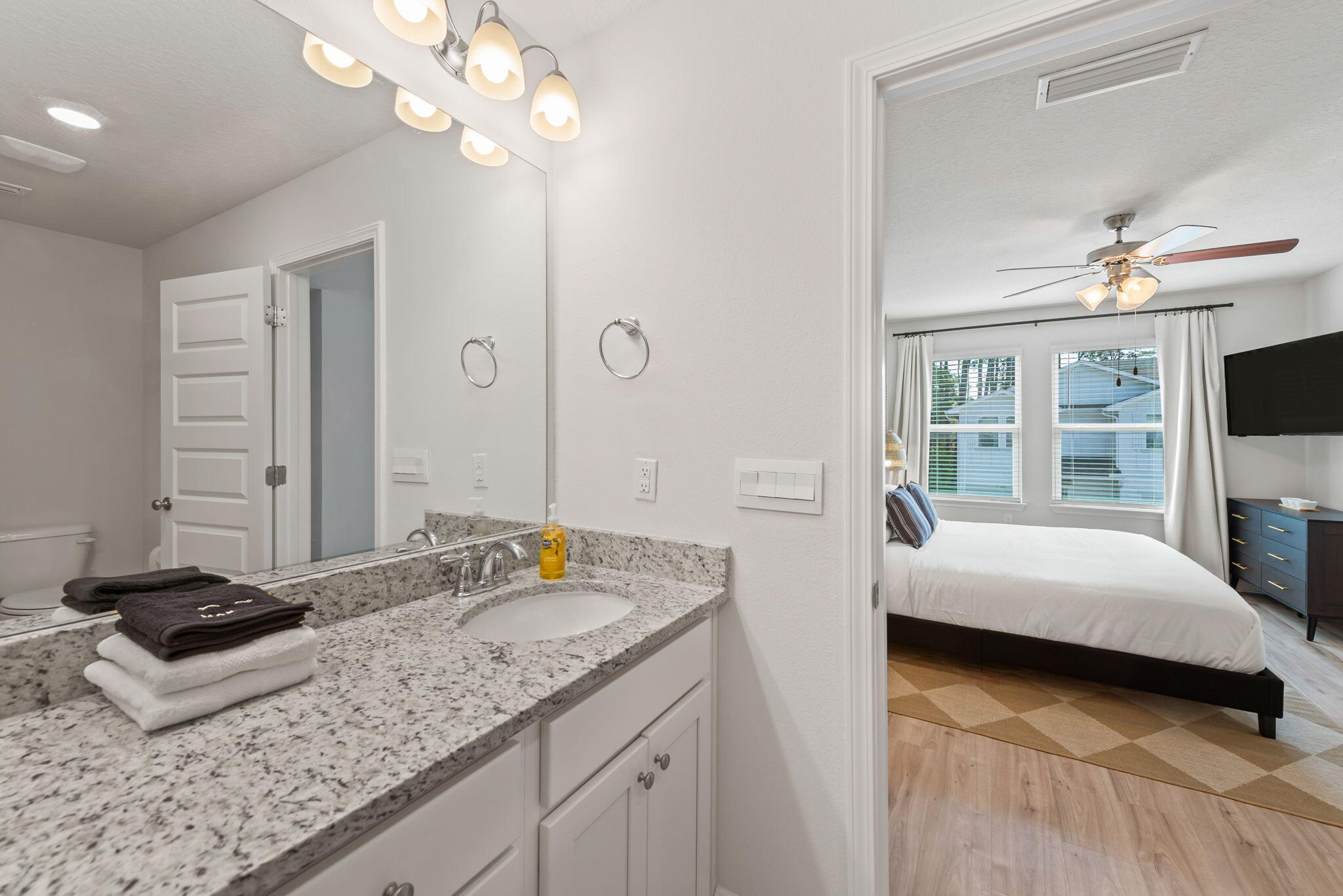 SANDHILL PINES - Residential