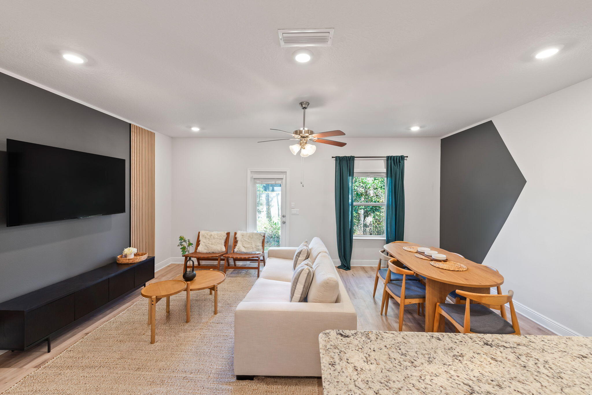 SANDHILL PINES - Residential