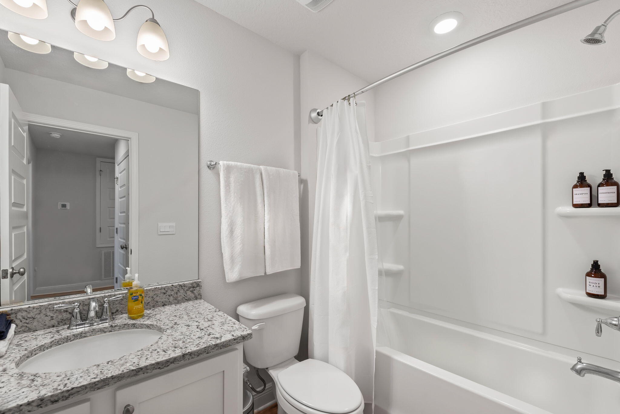 SANDHILL PINES - Residential