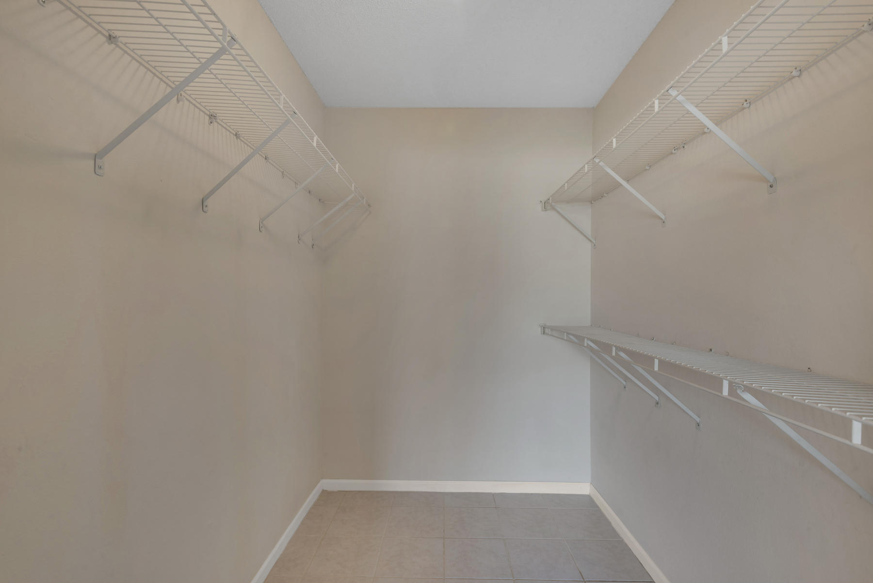 INDIAN LAKE - Residential