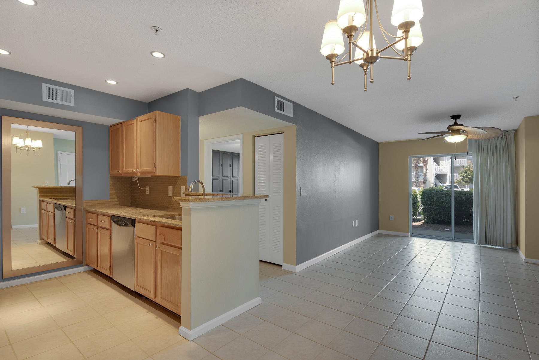 INDIAN LAKE - Residential