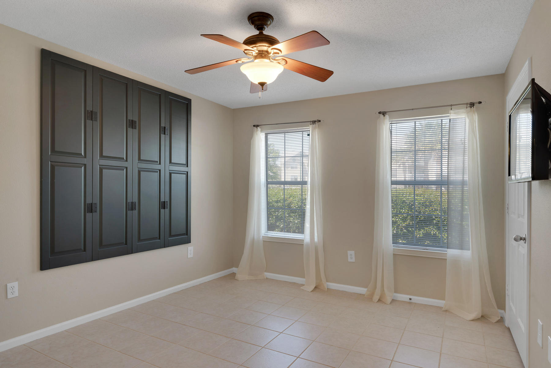 INDIAN LAKE - Residential