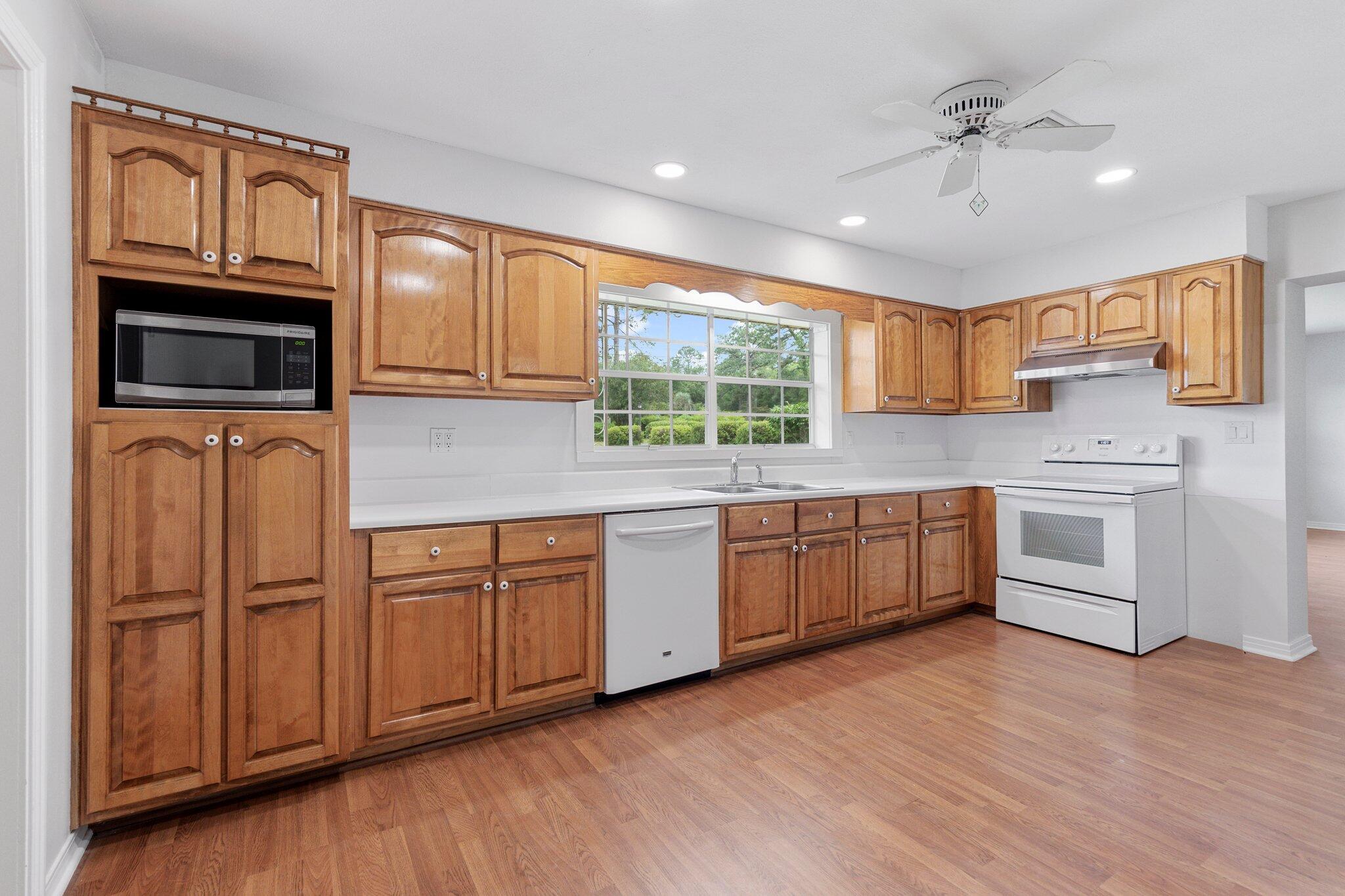 OAKLAWN - Residential