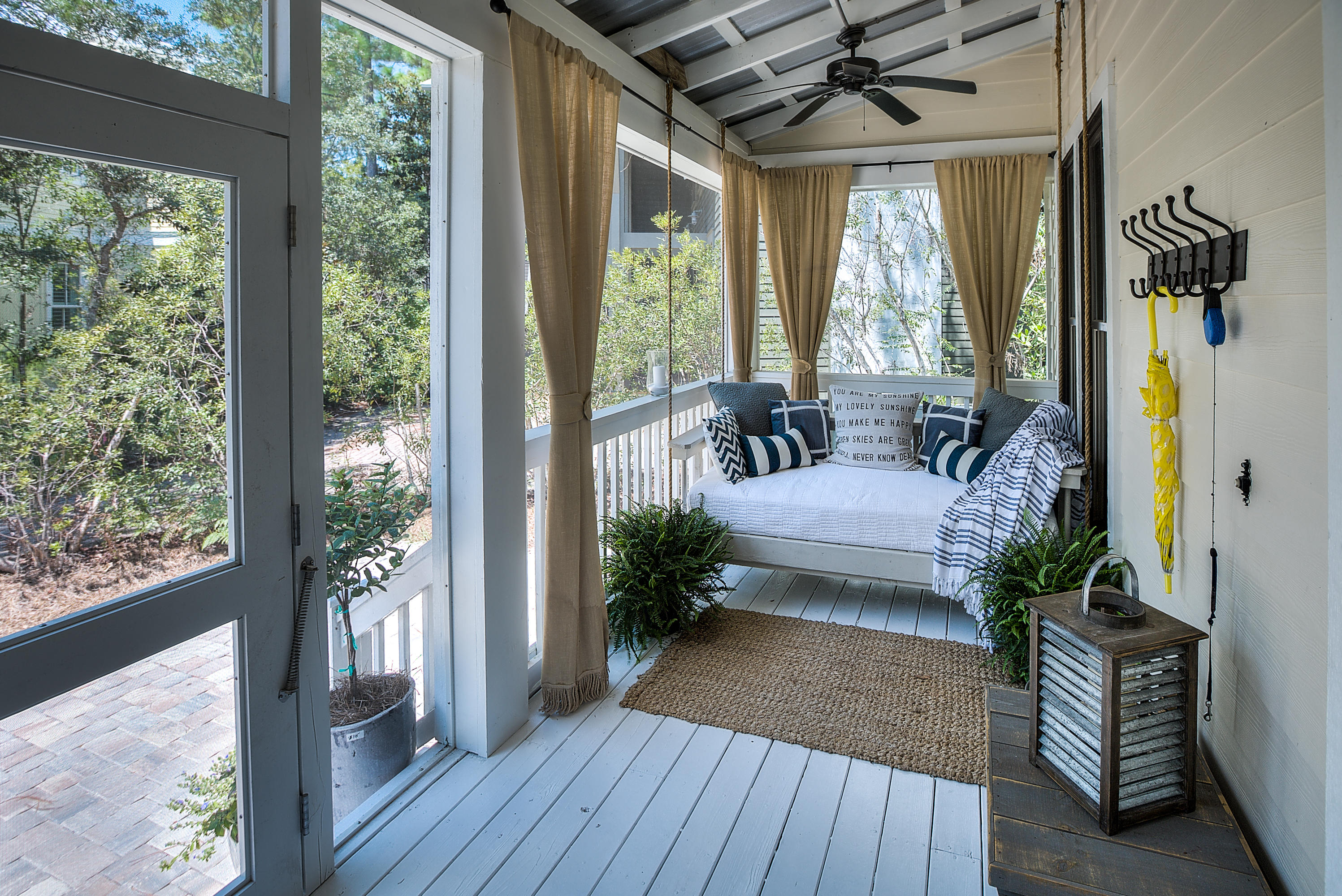 THE HAMMOCKS OF SEAGROVE - Residential