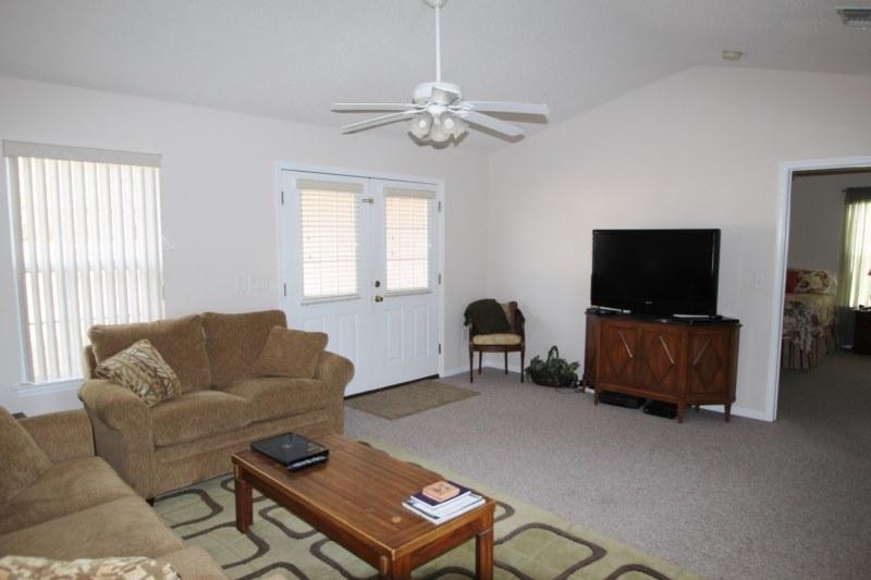 MOORES PLACE S/D - Residential