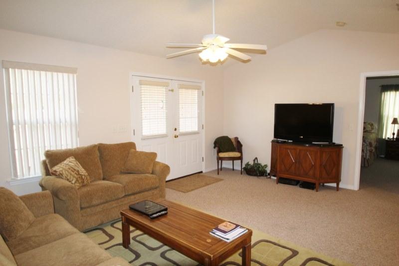 MOORES PLACE S/D - Residential