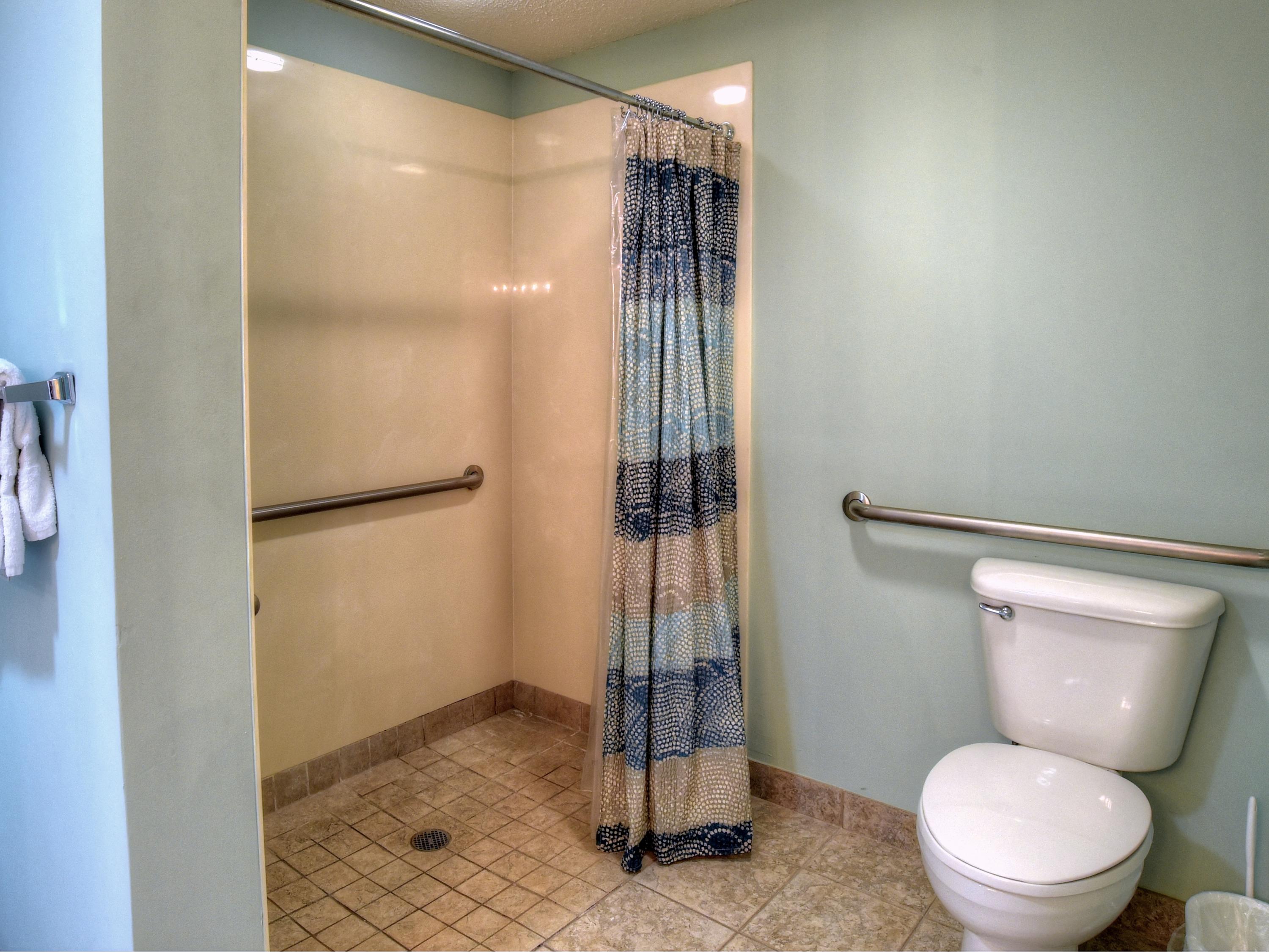 WATERS EDGE - Residential