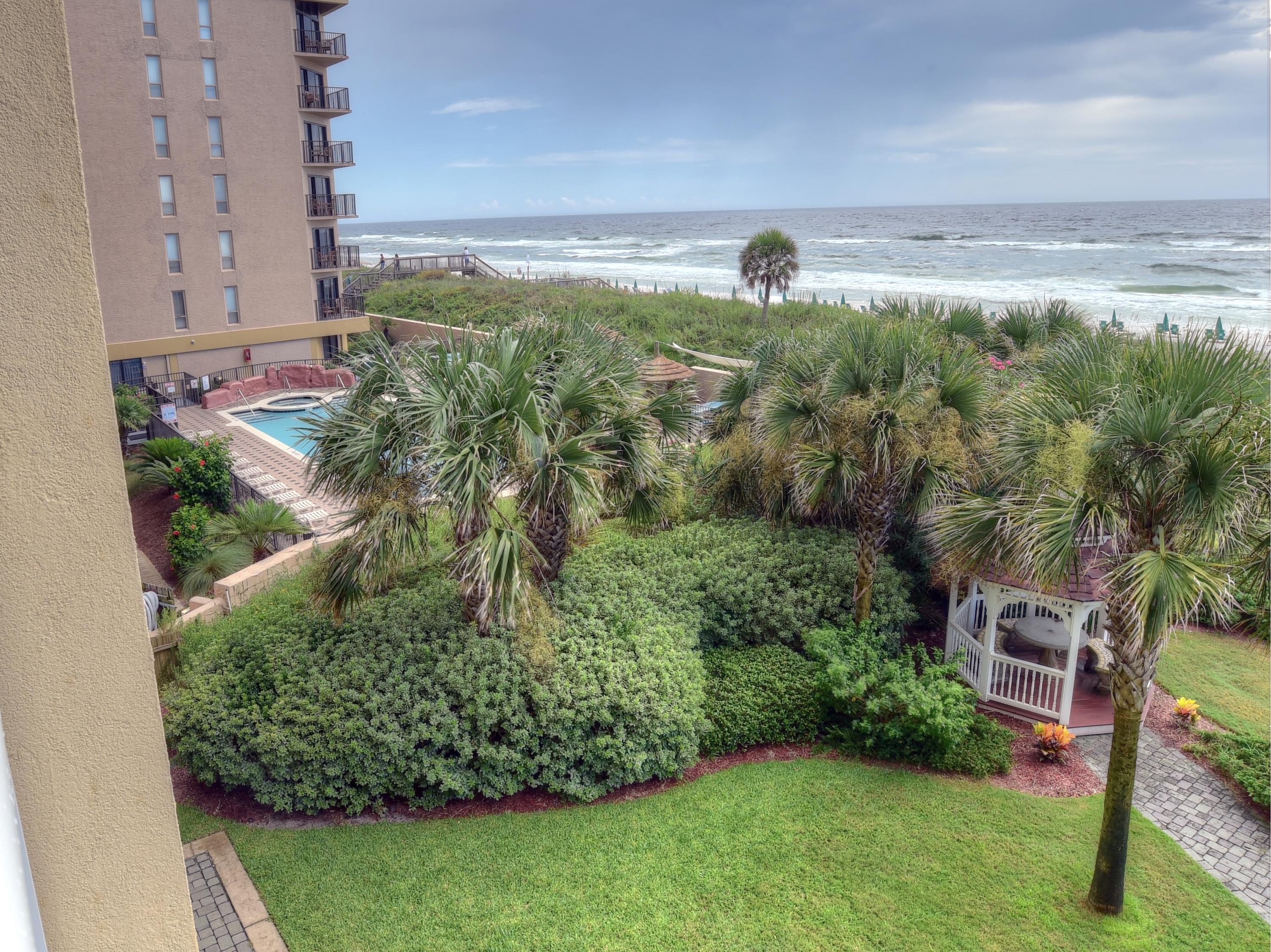 WATERS EDGE - Residential