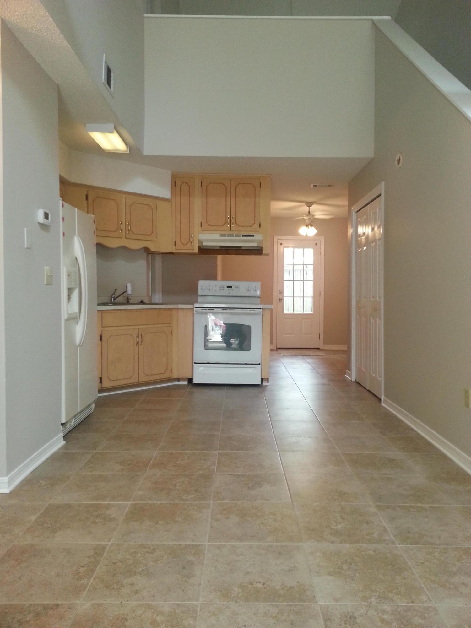 WILSON SQUARE T/H - Residential