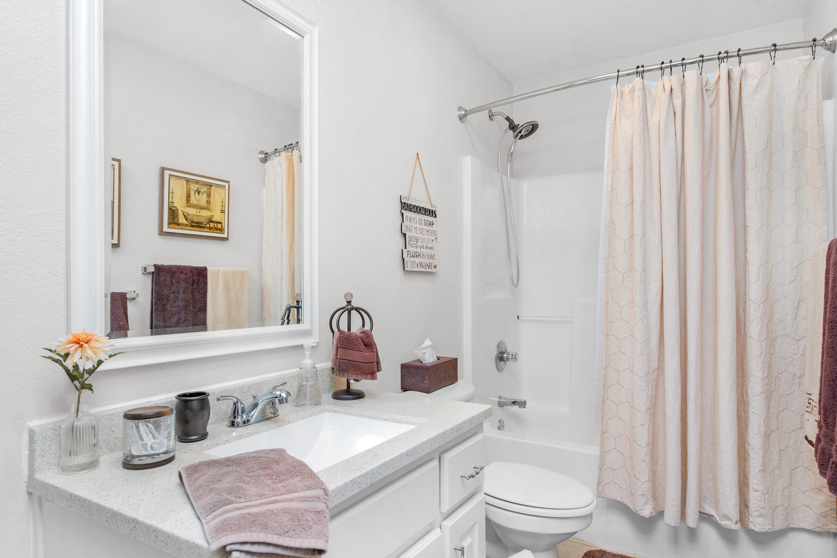 BISCAYNE POINTE - Residential