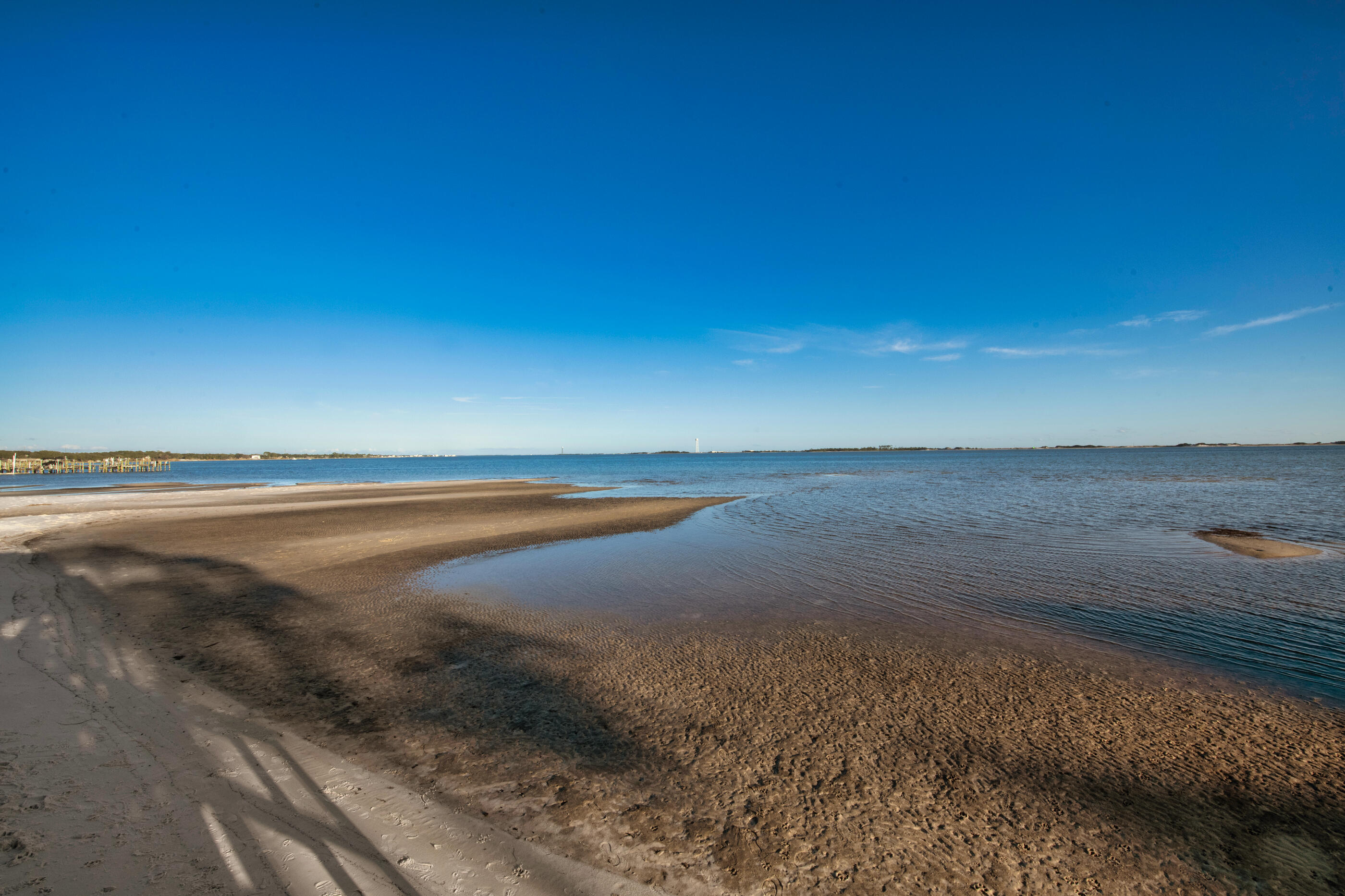 BISCAYNE POINTE - Residential