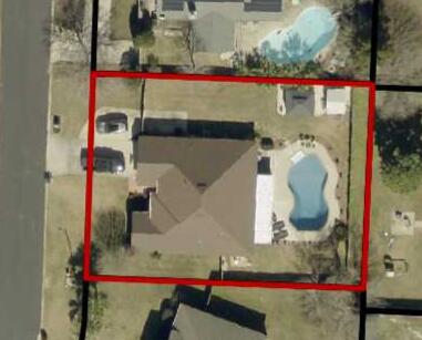 BISCAYNE POINTE - Residential