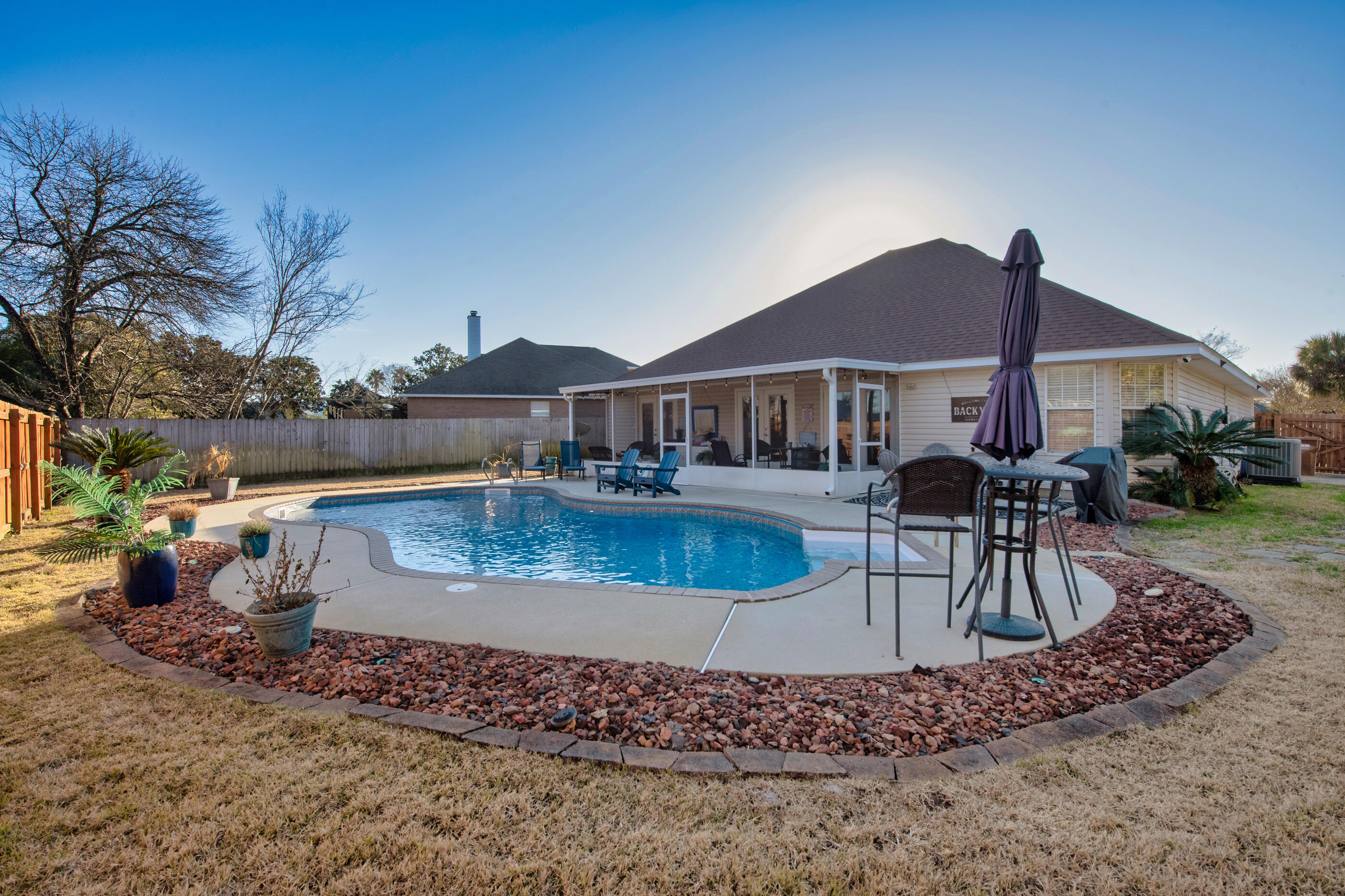 BISCAYNE POINTE - Residential