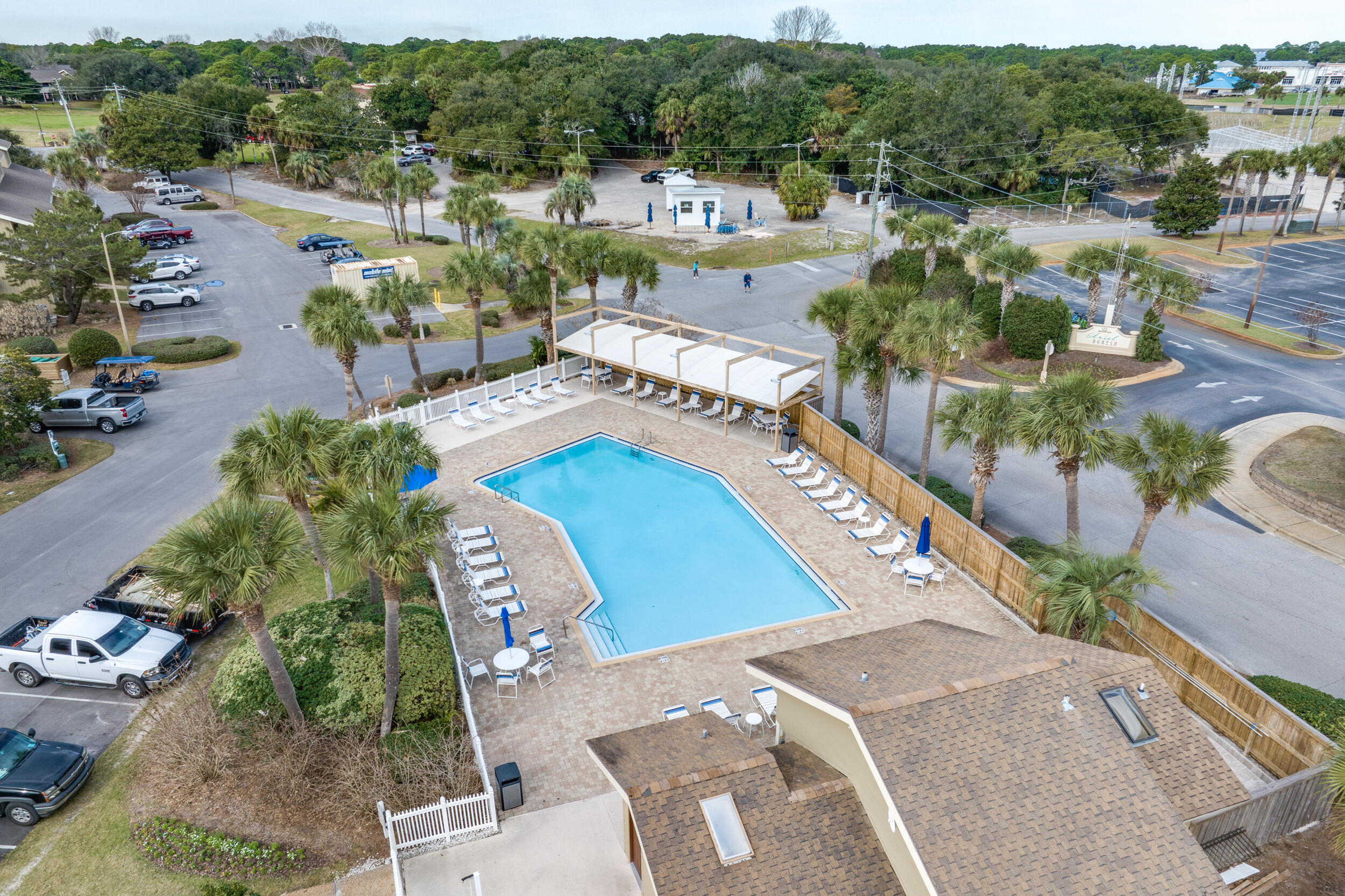 SEASCAPE CONDO TENNIS VILLAGE - Residential