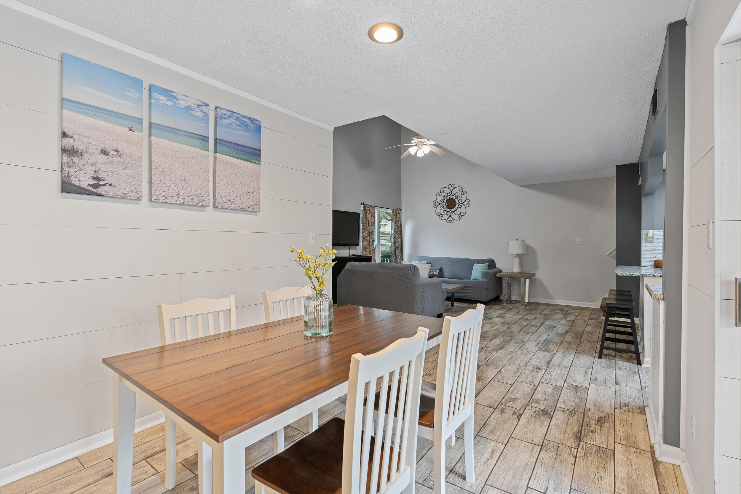 SEASCAPE CONDO TENNIS VILLAGE - Residential